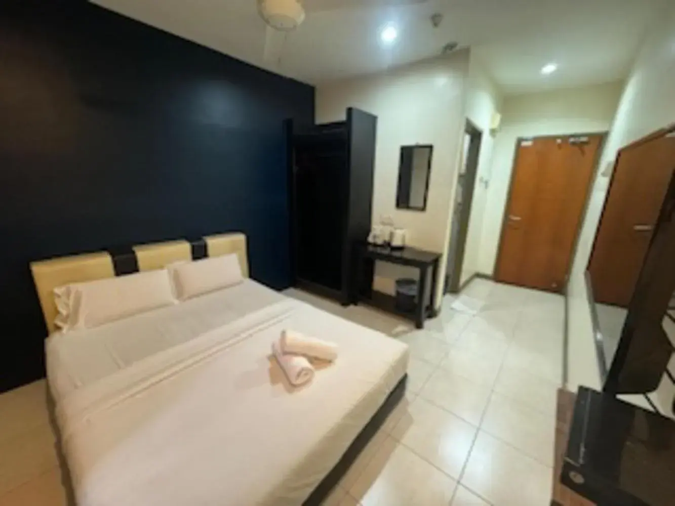 Deluxe King Room in ESQ Ferringhi Hotel Deluxe King Room in ESQ Ferringhi Hotel