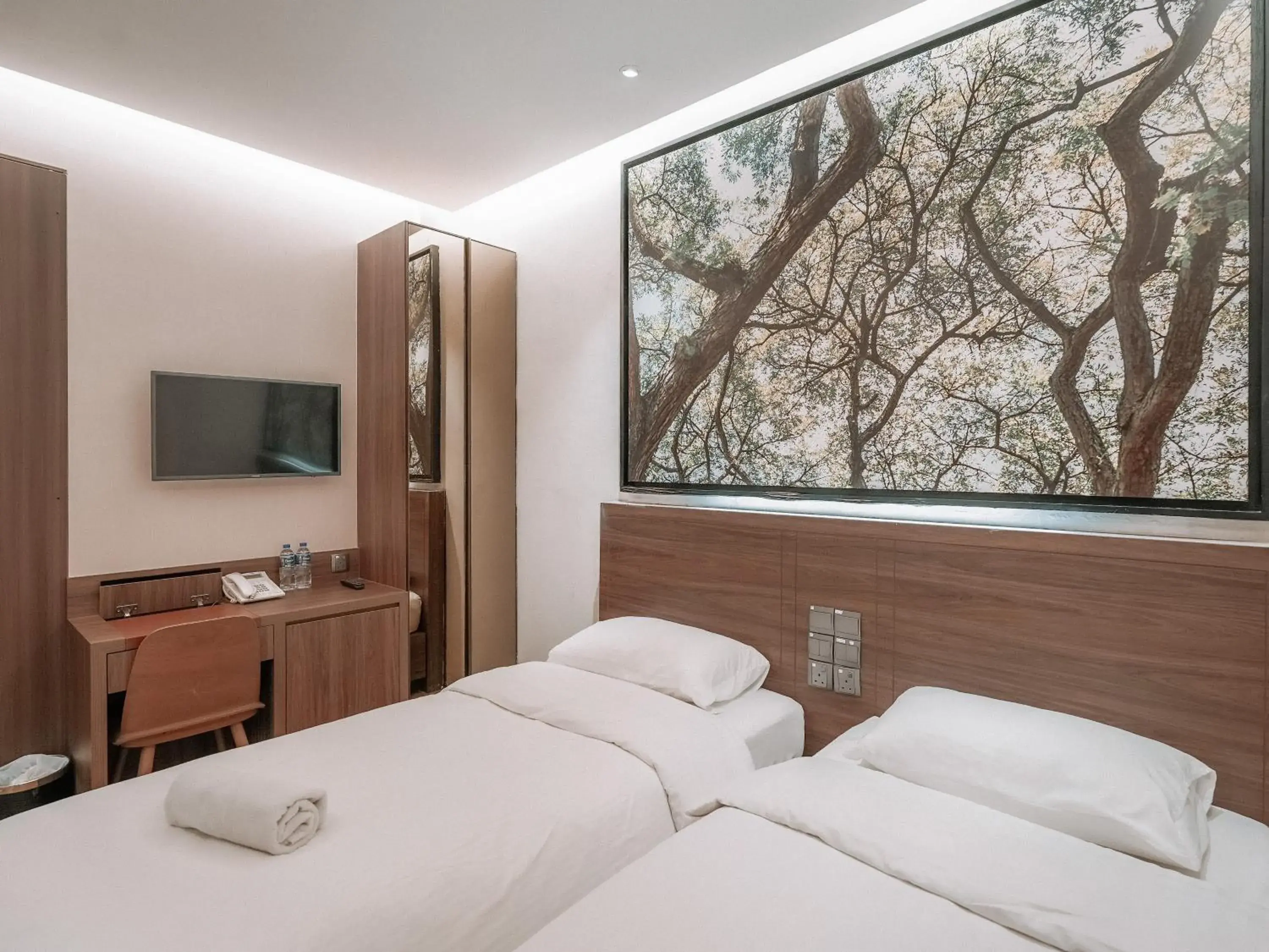 Superior Twin, No Window in A Hotel Bugis Superior Twin, No Window in A Hotel Bugis