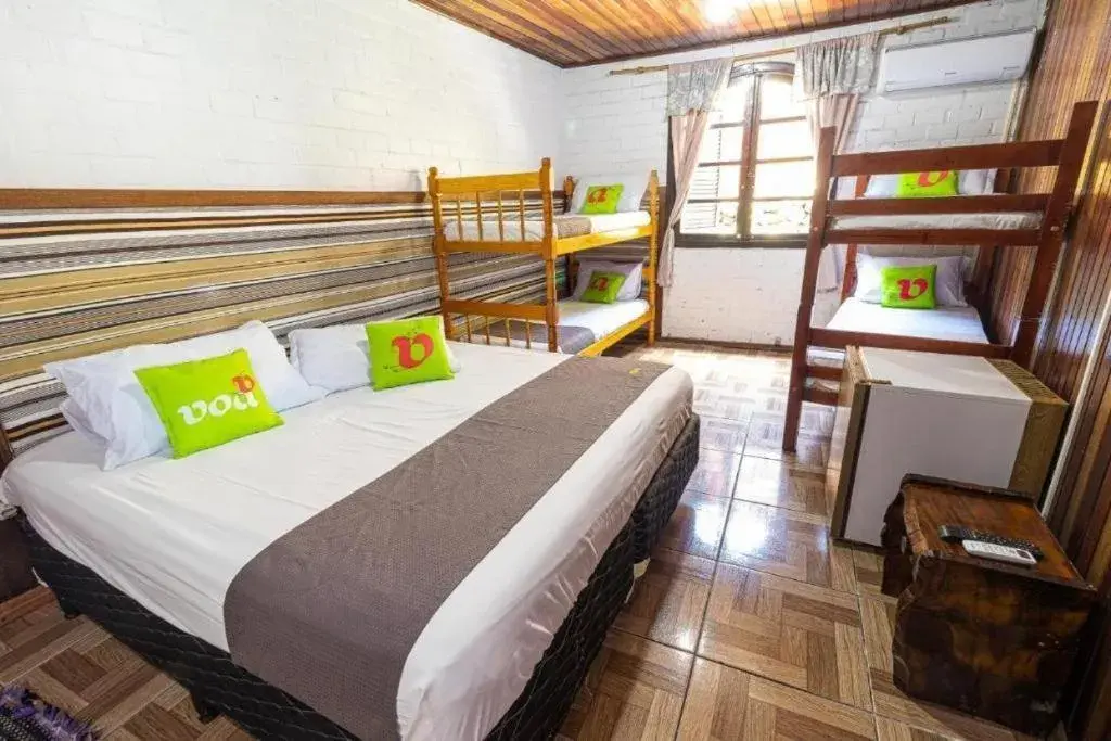 Standard Family Room in Chalé das Neves Standard Family Room in Chalé das Neves