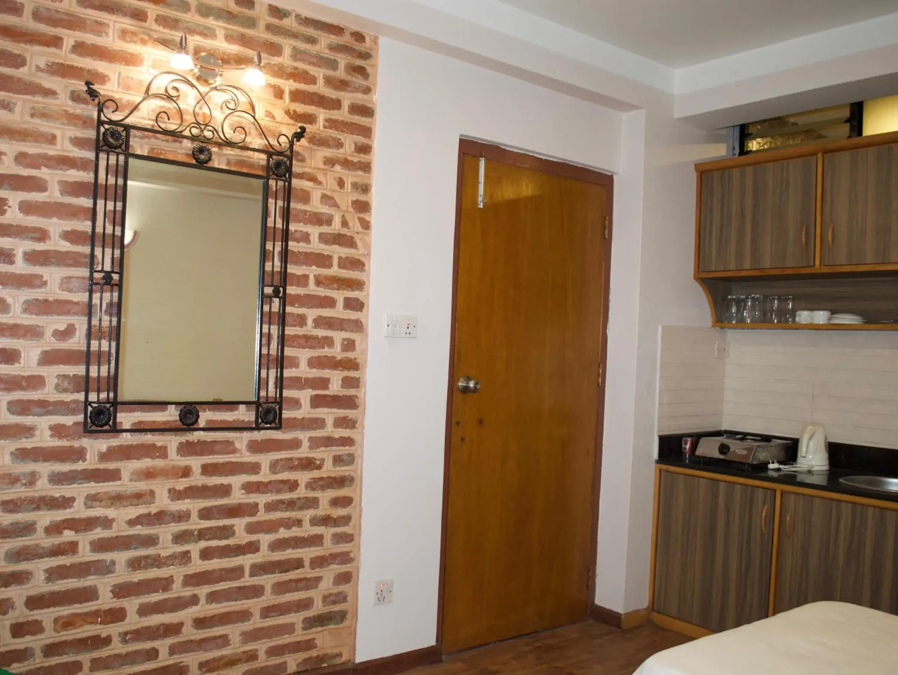 Standard Twin Room in k2Homes Standard Twin Room in k2Homes