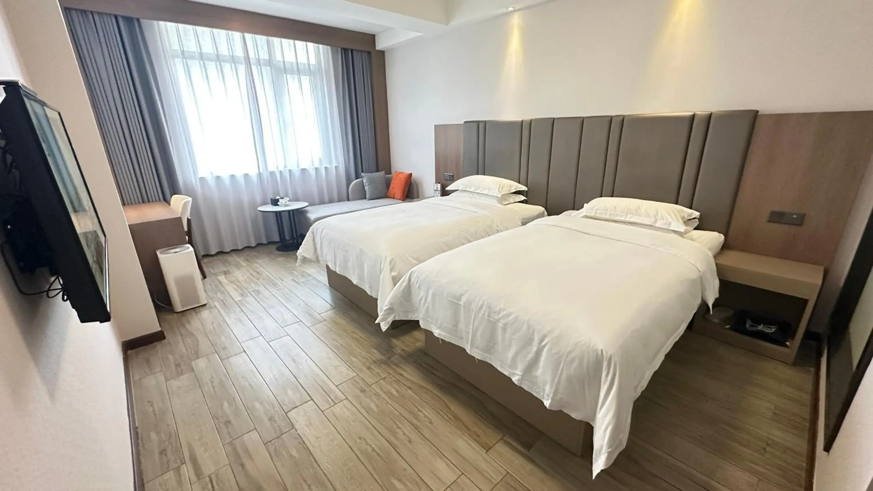 Twin Room with Shower in Bestway Hotel Xi'an Twin Room with Shower in Bestway Hotel Xi'an