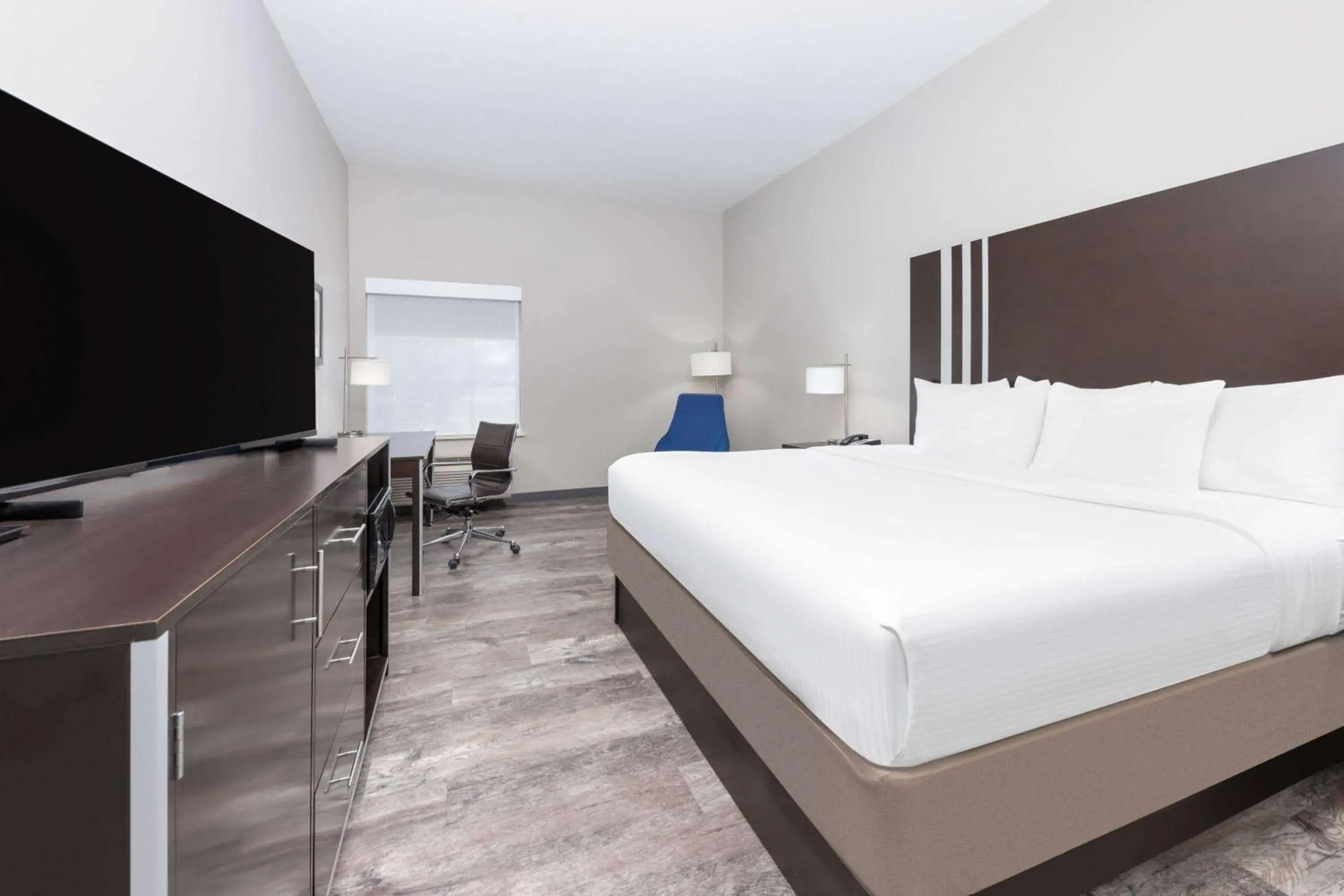 King Room - Non-Smoking in La Quinta by Wyndham Tyler - University Area King Room - Non-Smoking in La Quinta by Wyndham Tyler - University Area