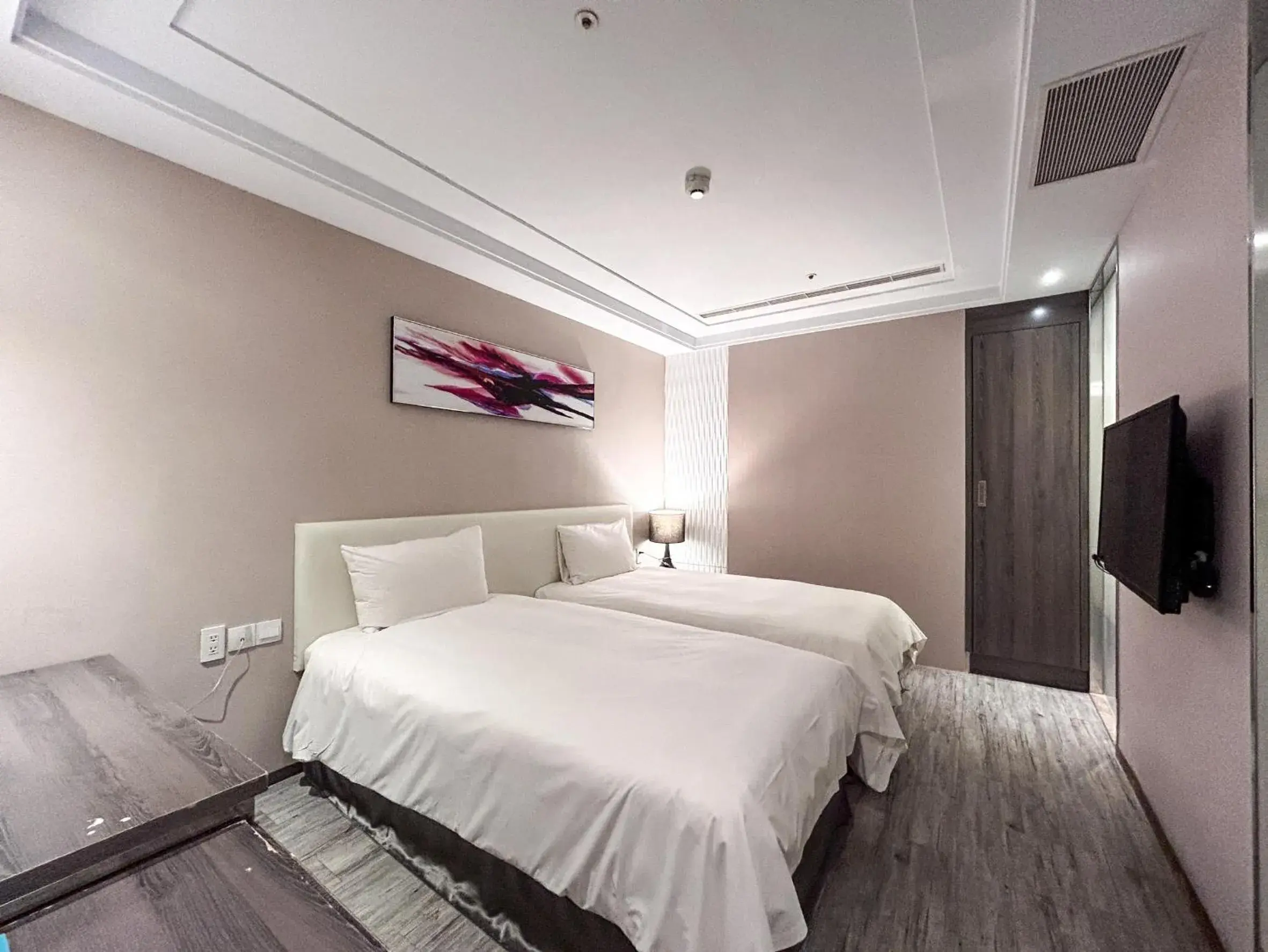 Budget Twin Room no window in Royal Fine Hotel Budget Twin Room no window in Royal Fine Hotel