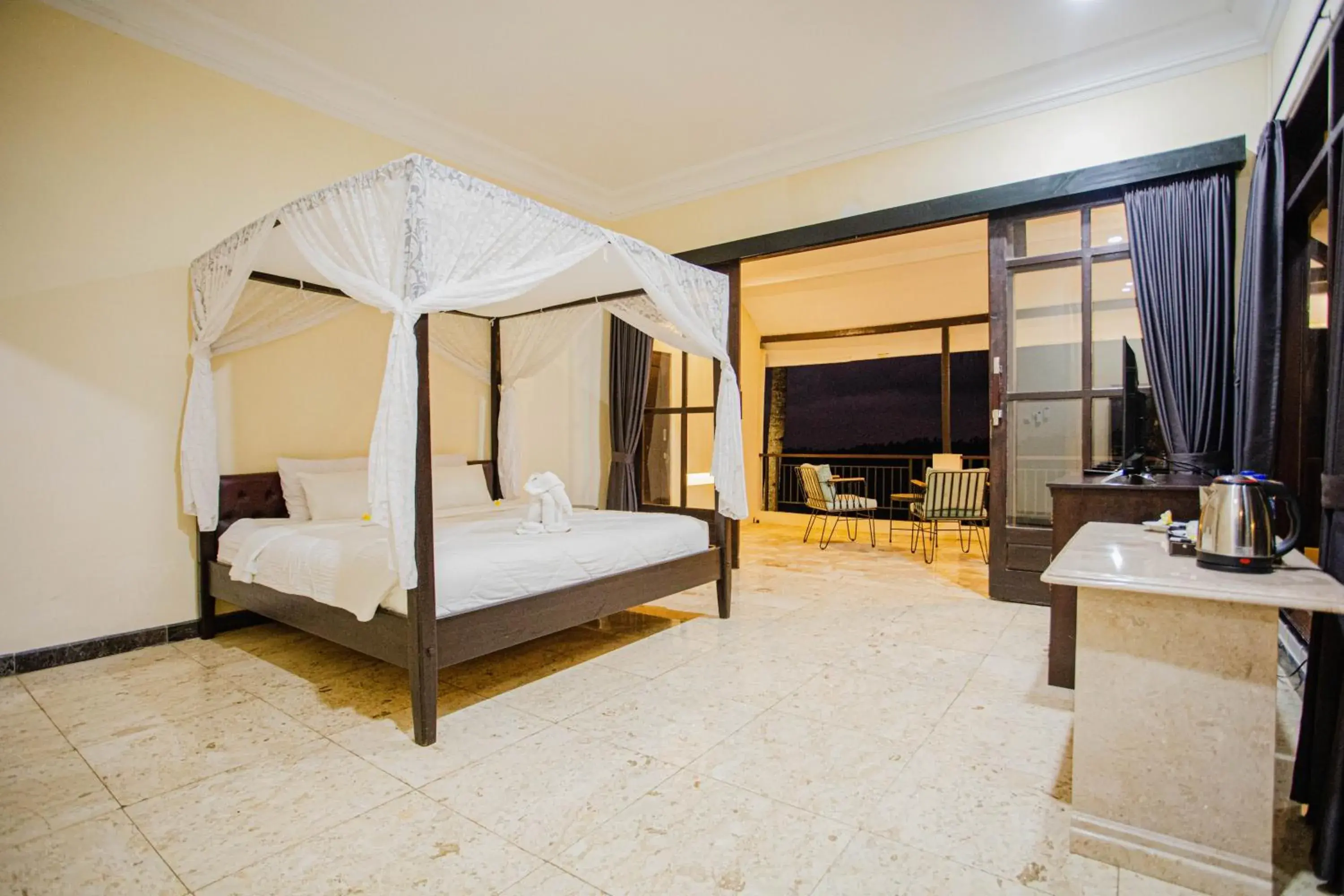 Deluxe Double or Twin Room with Mountain View in Domisili Ijen Cliff By Fays Hospitality Deluxe Double or Twin Room with Mountain View in Domisili Ijen Cliff By Fays Hospitality