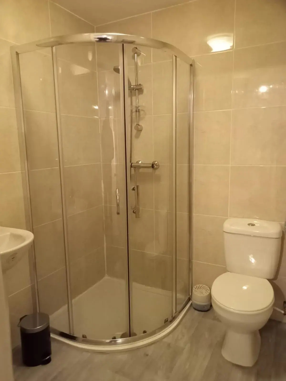 Deluxe Room - single occupancy in Quarrie House Deluxe Room - single occupancy in Quarrie House