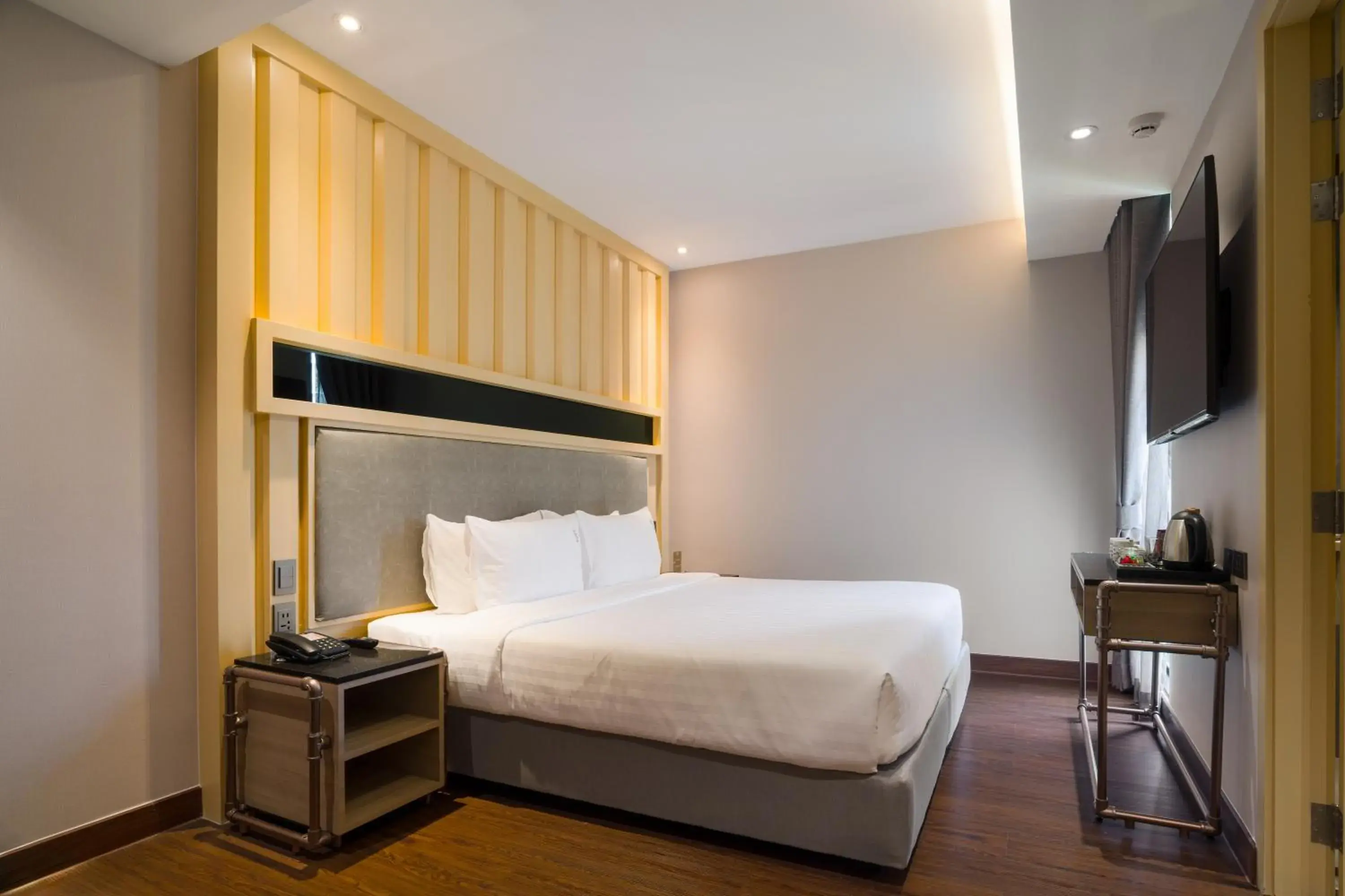 Superior King Room in T2 The Portal Sukhumvit Superior King Room in T2 The Portal Sukhumvit