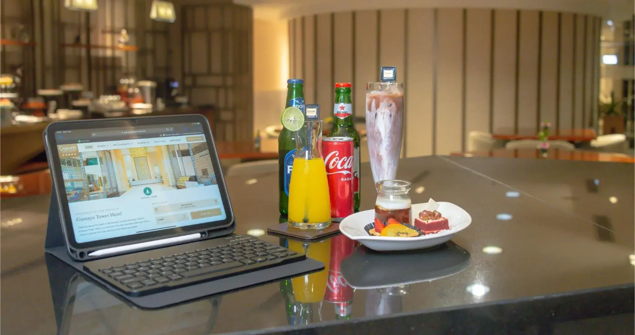 Grand Deluxe King Room in Gumaya Tower Hotel Grand Deluxe King Room in Gumaya Tower Hotel