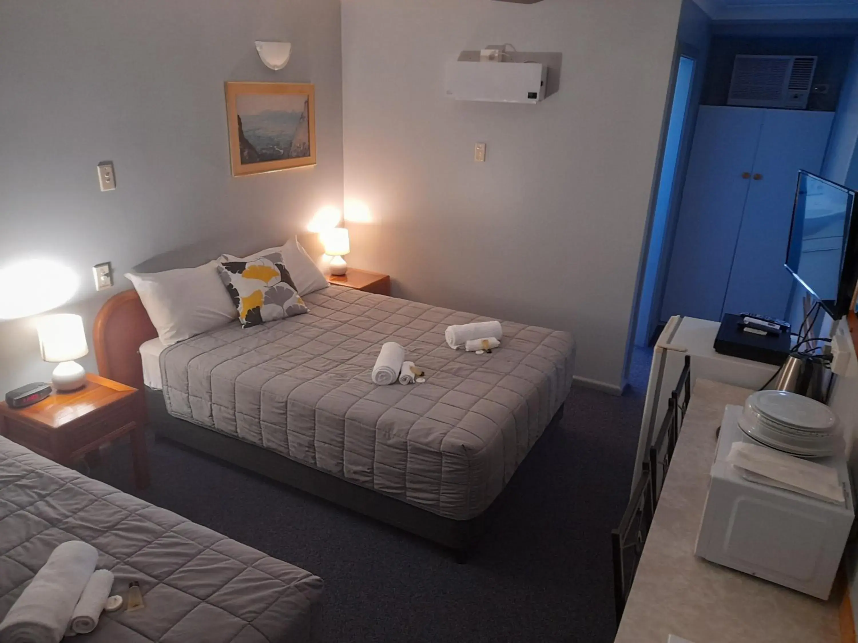 Twin Room - single occupancy in Civic Motel Grafton Twin Room - single occupancy in Civic Motel Grafton