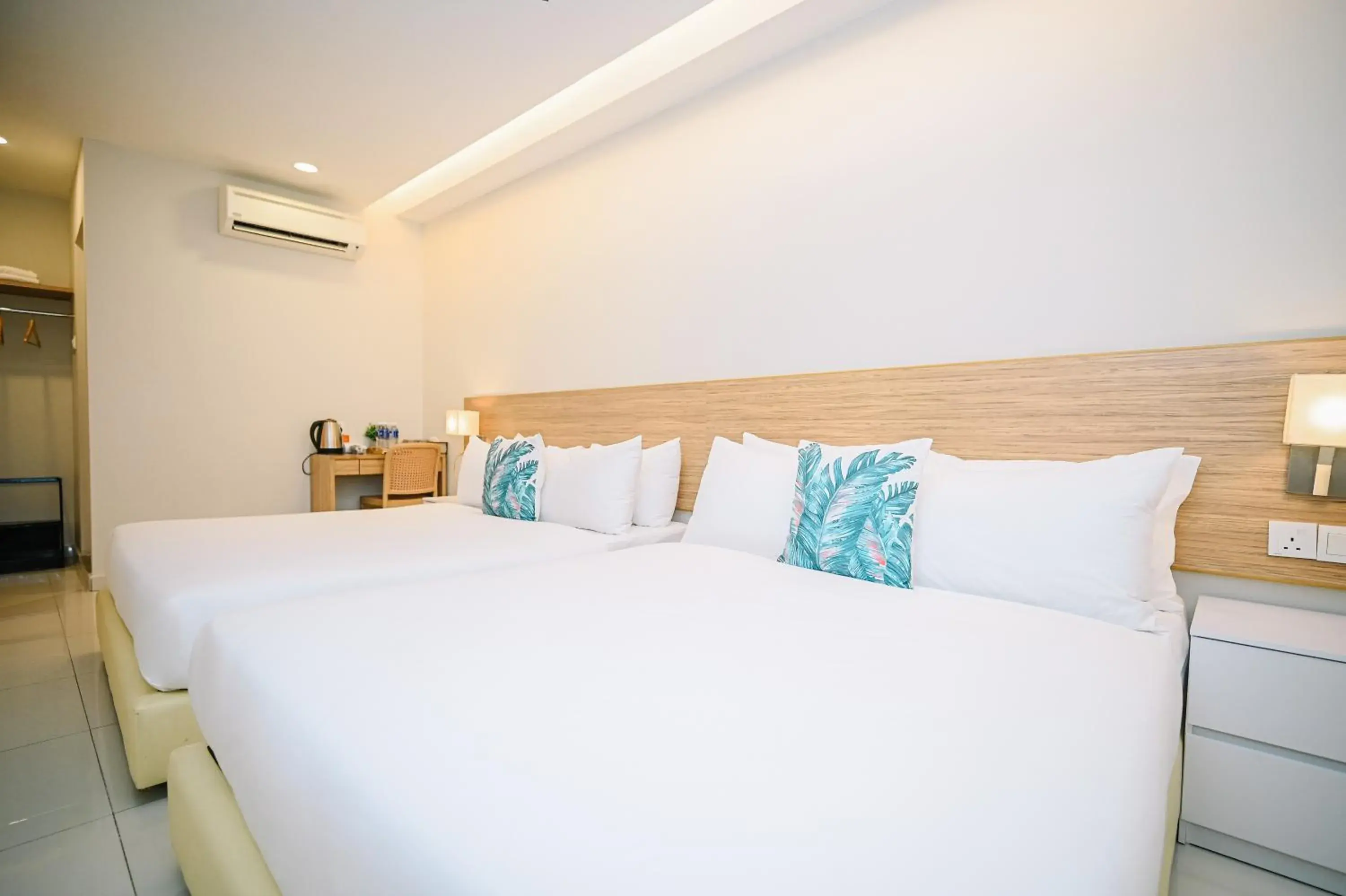 Swing & Pillows - Kelana Jaya Selangor Swing & Pillows - Kelana Jaya Selangor