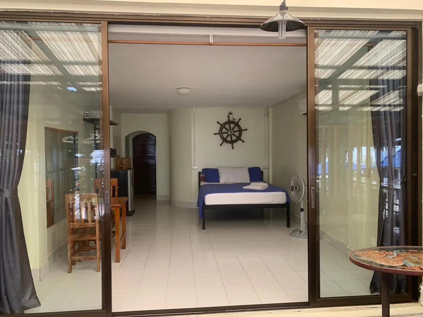 King Room with Sea View in Hotel Seaview Pirates Terrace King Room with Sea View in Hotel Seaview Pirates Terrace