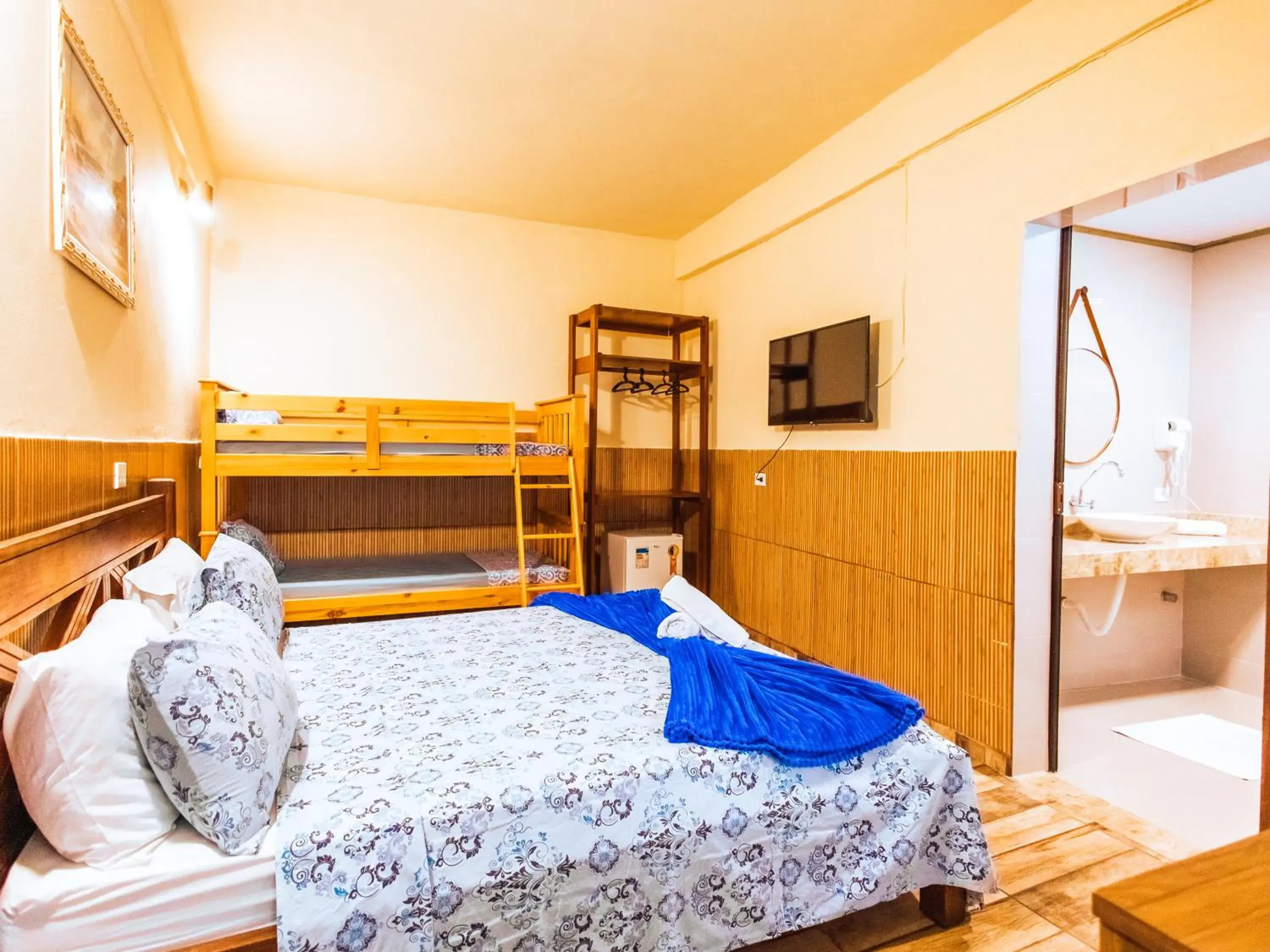 Master Room in VELINN Pousada Praia do Perequê Master Room in VELINN Pousada Praia do Perequê