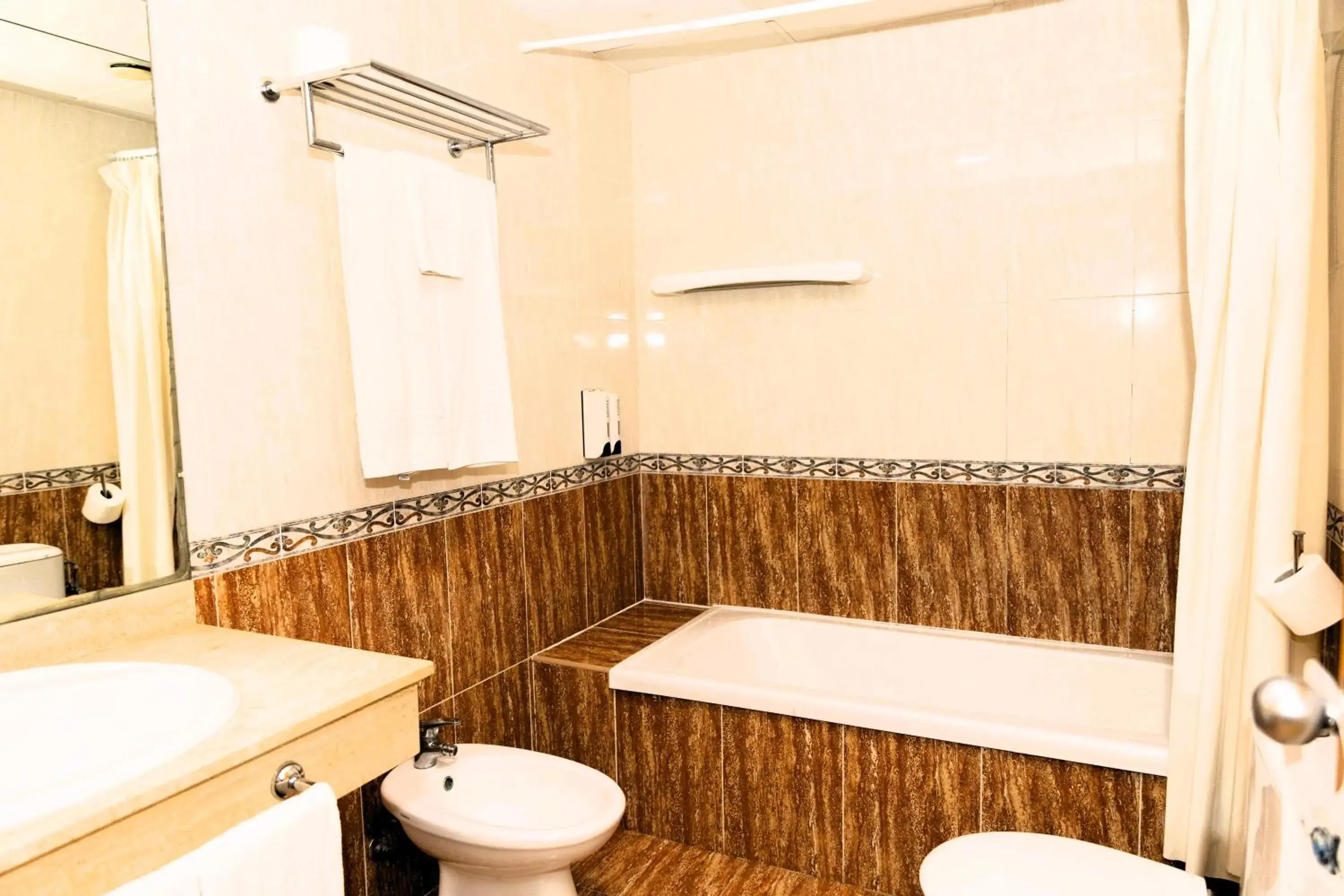 Quadruple Room with Balcony in Sol y Sombra Quadruple Room with Balcony in Sol y Sombra