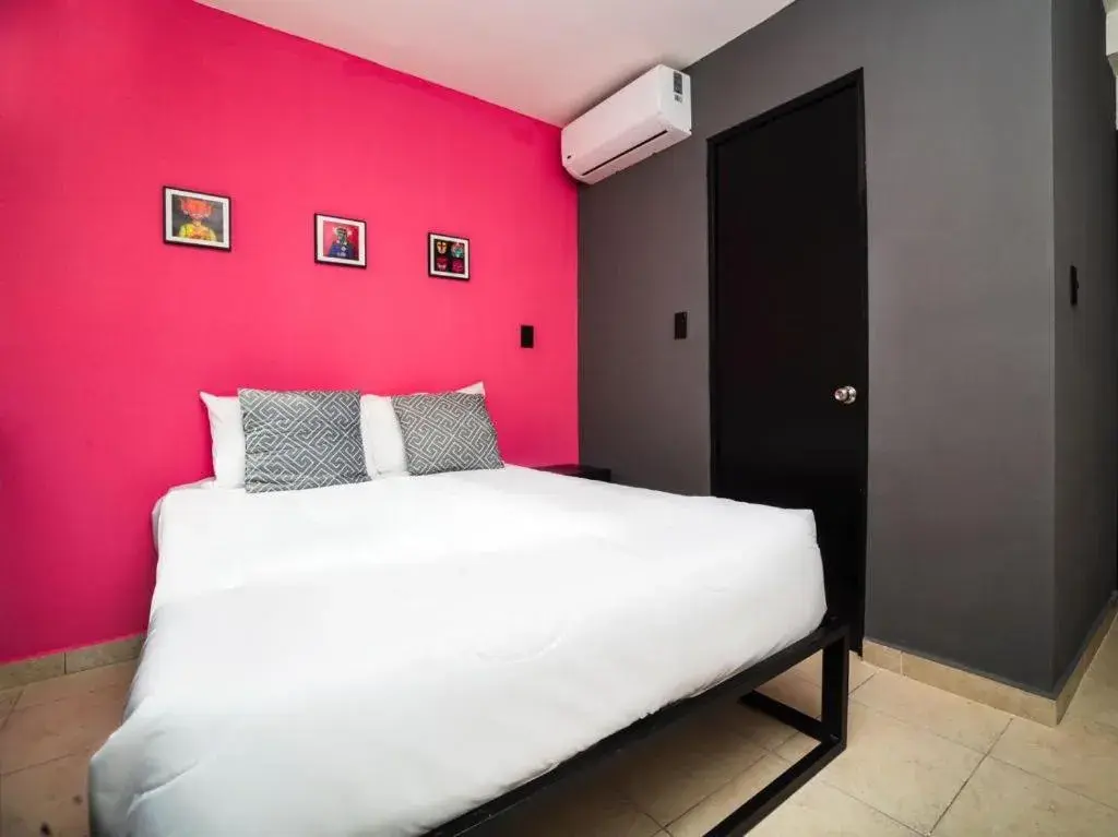 Economy Double Room in Adhoc Cintermex Economy Double Room in Adhoc Cintermex