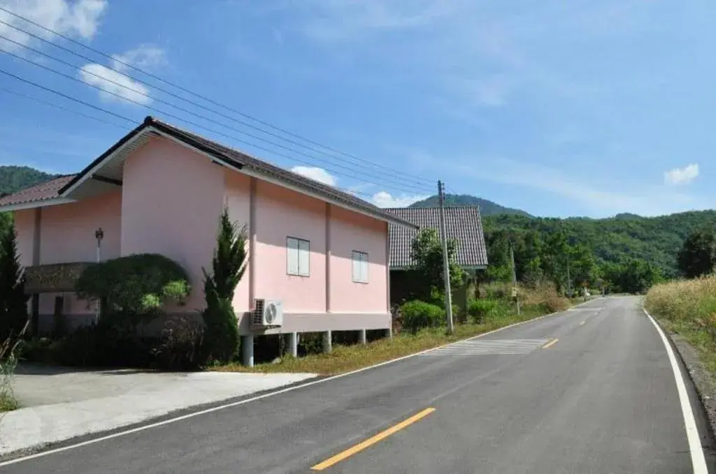 Pattharapuri Valley Resort Pattharapuri Valley Resort