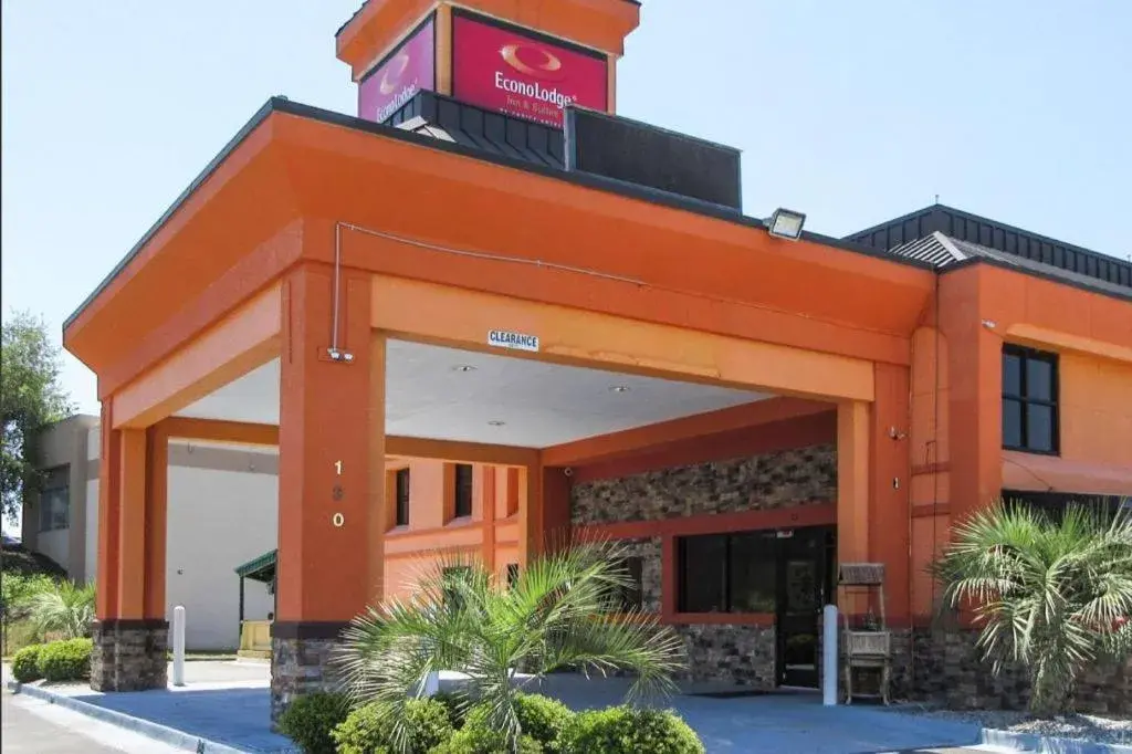 Econo Lodge Inn & Suites Macon North Econo Lodge Inn & Suites Macon North