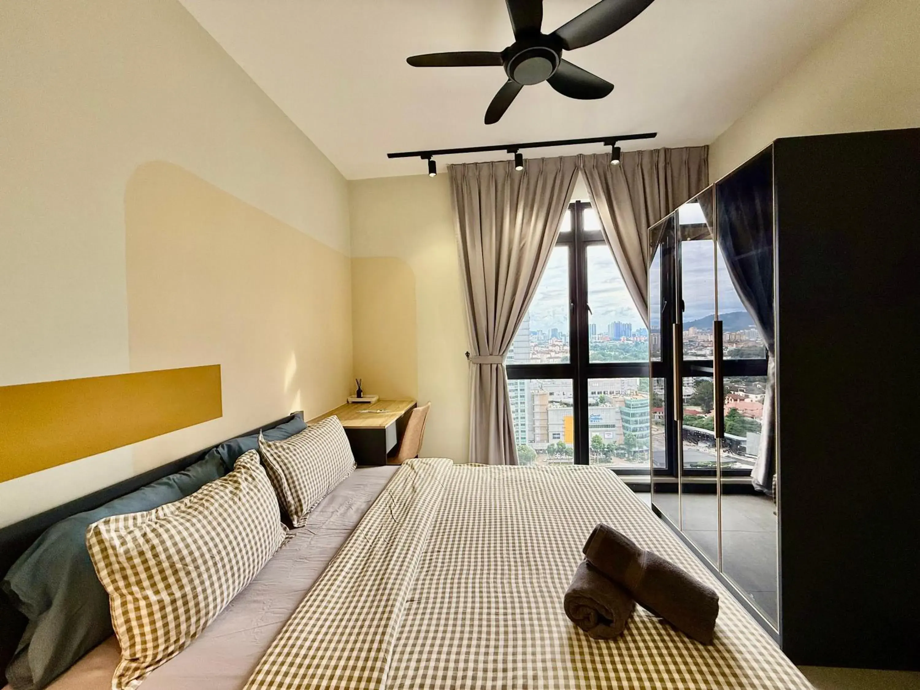 Family Two-Bedroom Apartment with View in Neu Suites Service Apartment By Moonlight Family Two-Bedroom Apartment with View in Neu Suites Service Apartment By Moonlight