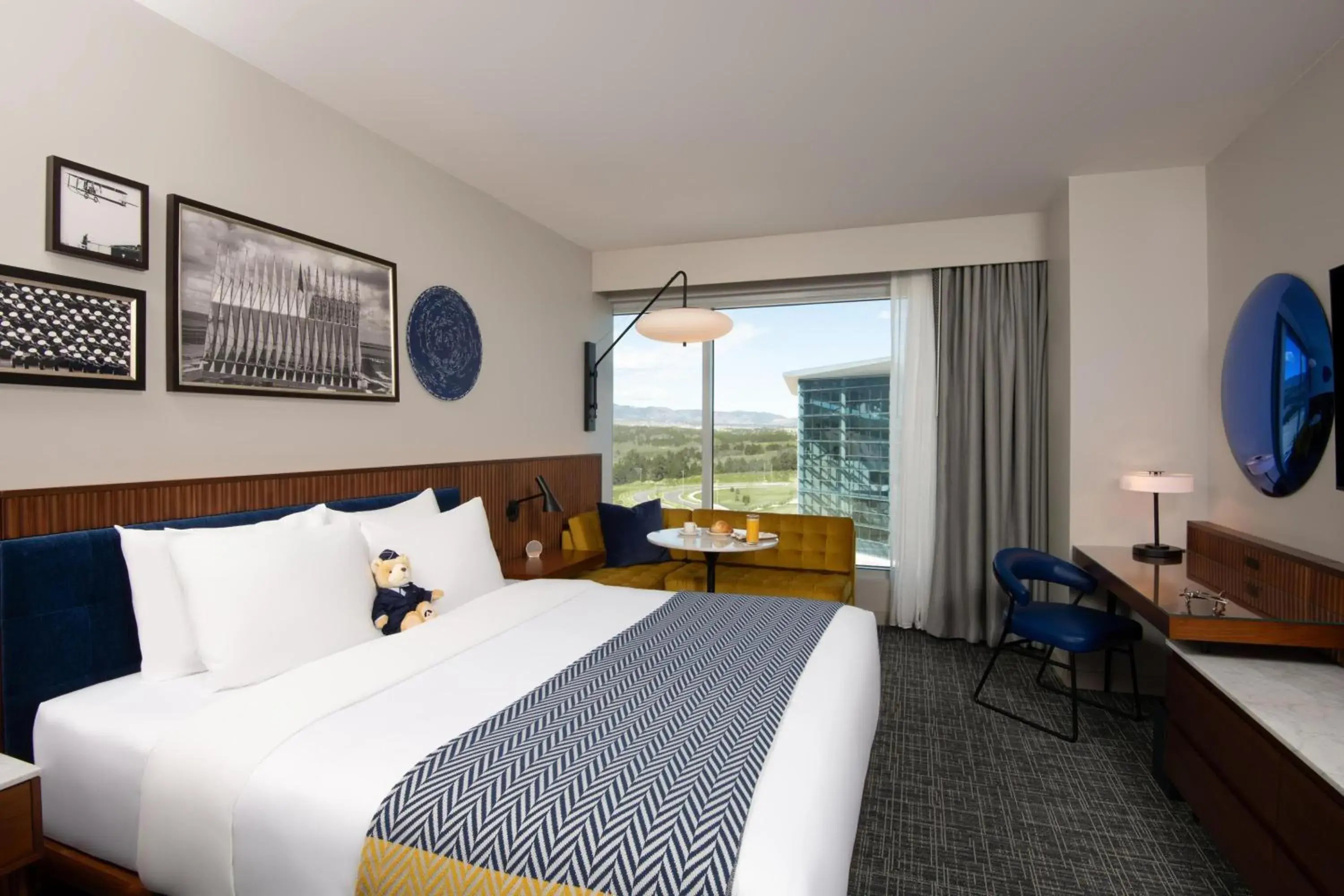 Deluxe King Room in Hotel Polaris Deluxe King Room in Hotel Polaris