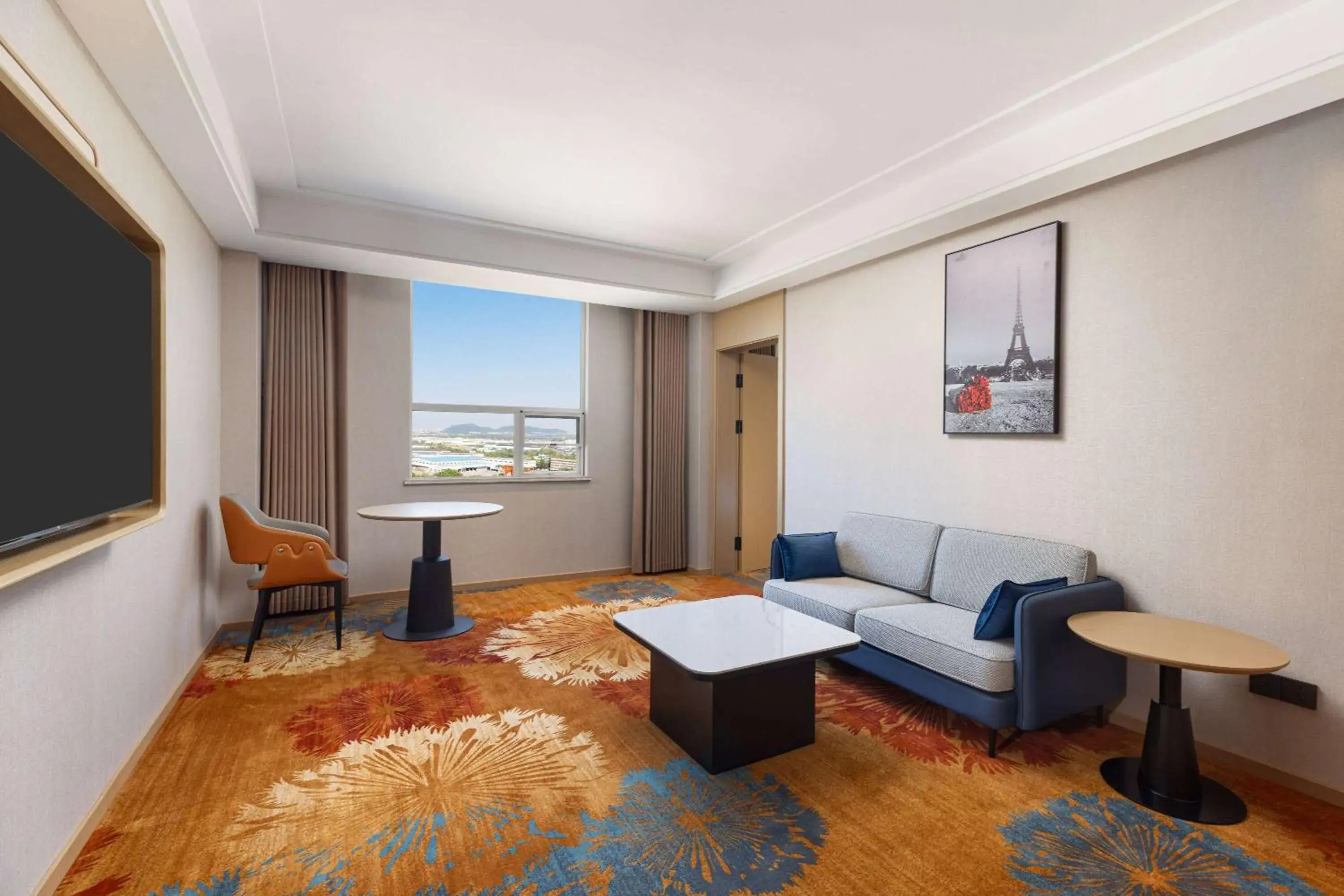 Executive King Suite in Ramada Plaza by Wyndham Ezhou Binjiang Executive King Suite in Ramada Plaza by Wyndham Ezhou Binjiang