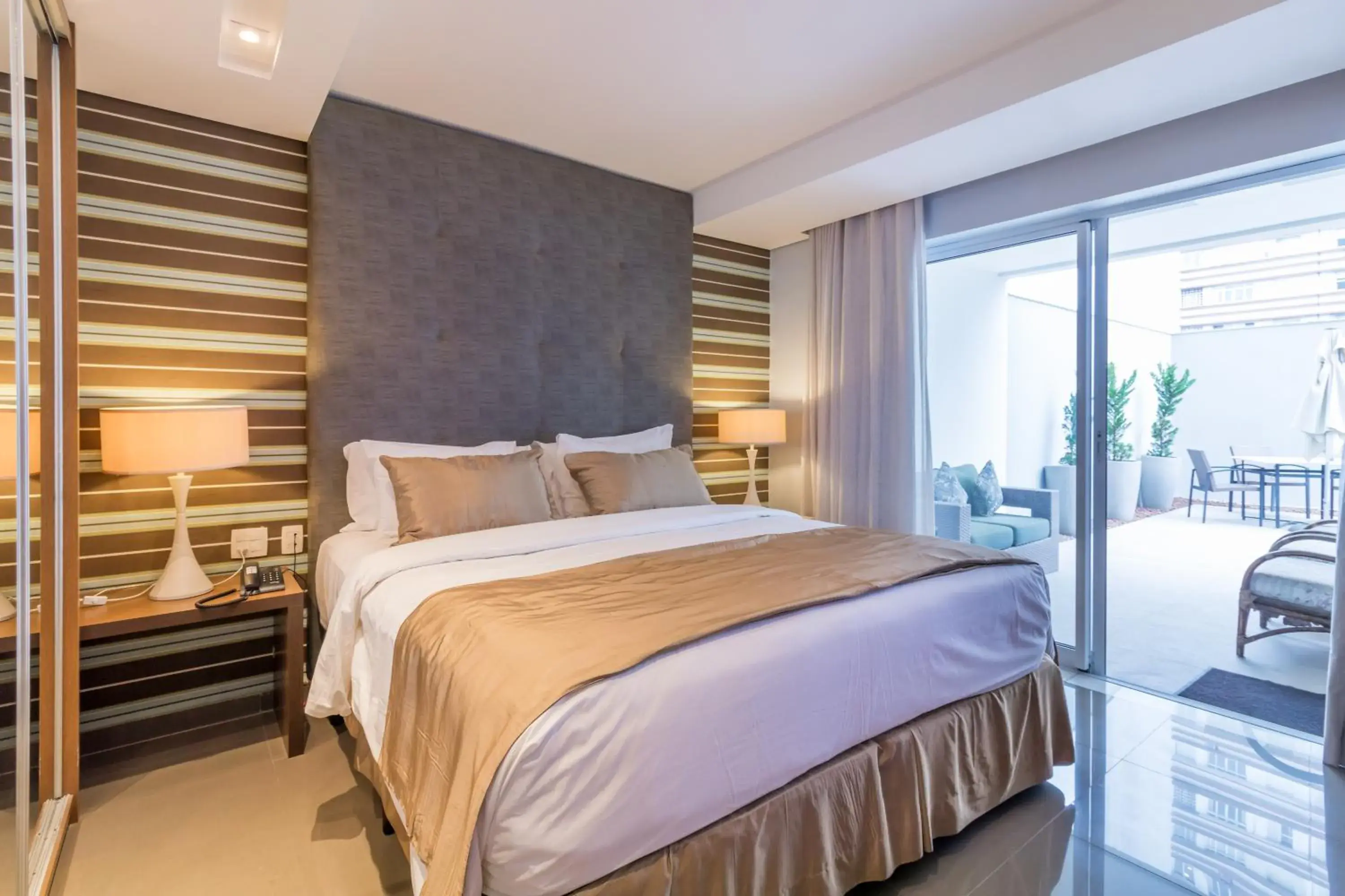 Presidential Suite in Parque Balneário Hotel Santos by Castelo Itaipava Presidential Suite in Parque Balneário Hotel Santos by Castelo Itaipava