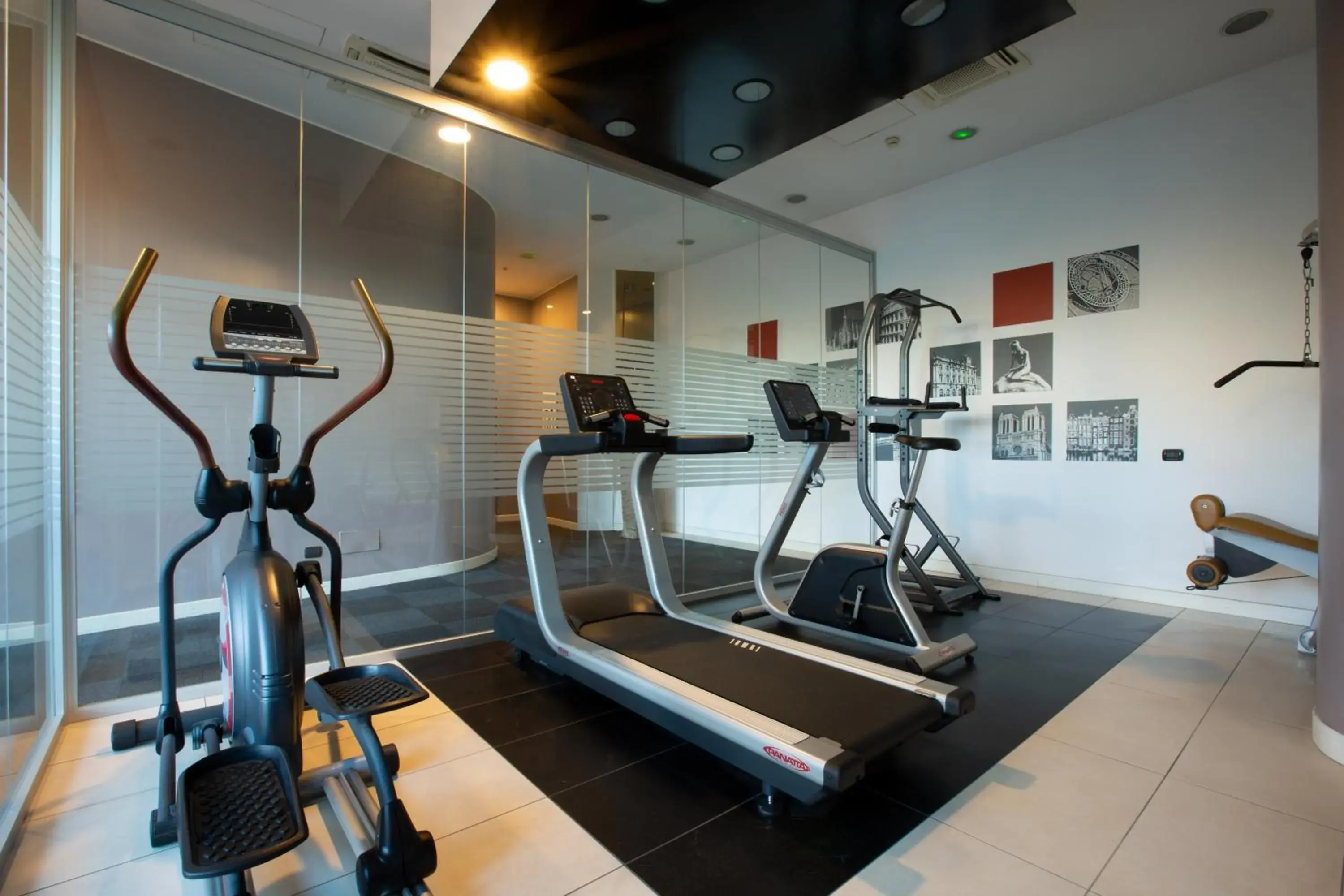 Classic Triple Room in Euro Hotel Residence Classic Triple Room in Euro Hotel Residence