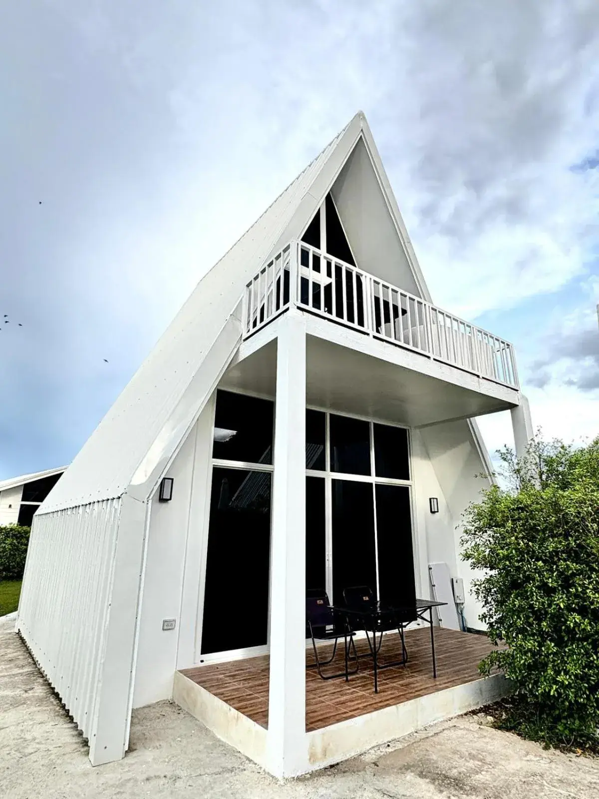 Suite with Mountain View in Paradise Resort & Cafe Suite with Mountain View in Paradise Resort & Cafe