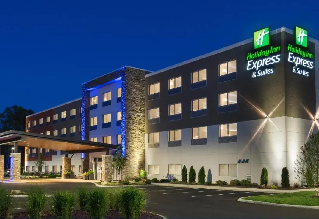 Holiday Inn Express & Suites Cedar Rapids NE - Marion by IHG Holiday Inn Express & Suites Cedar Rapids NE - Marion by IHG