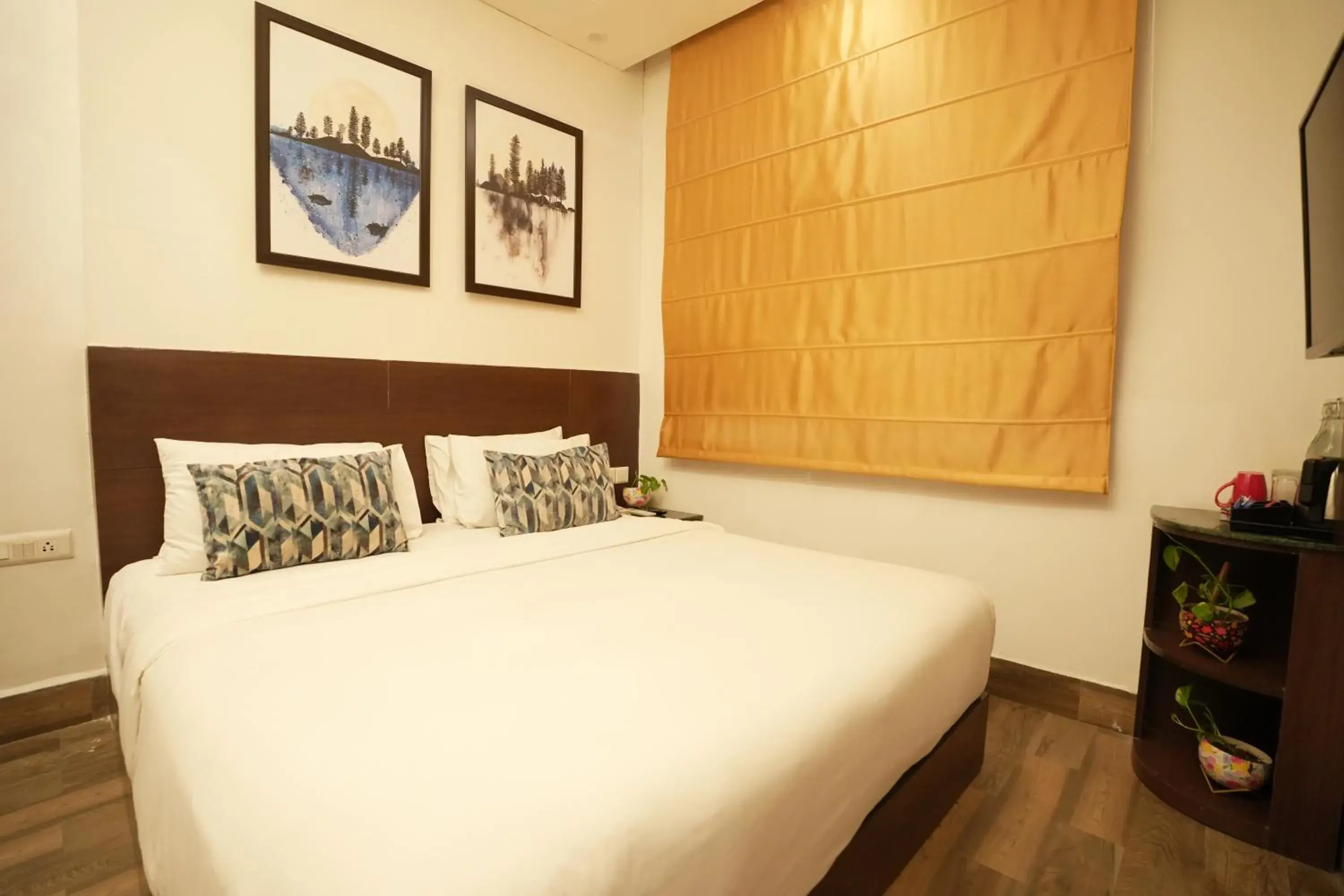 Deluxe Queen Room in One Earth City Heart Rishikesh Deluxe Queen Room in One Earth City Heart Rishikesh