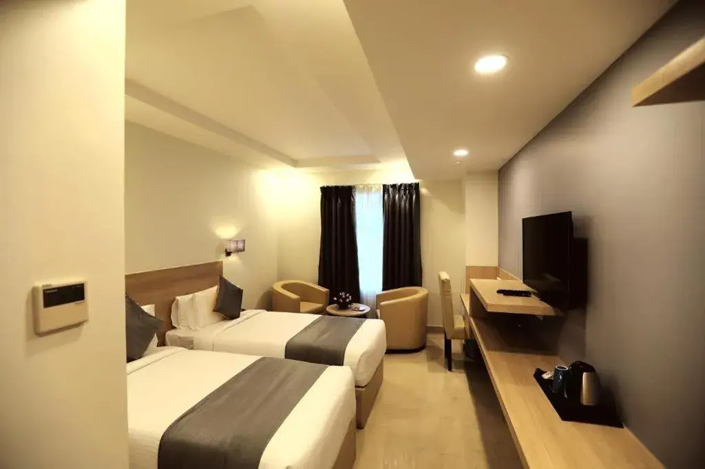 Deluxe Double or Twin Room in PP Residency Deluxe Double or Twin Room in PP Residency