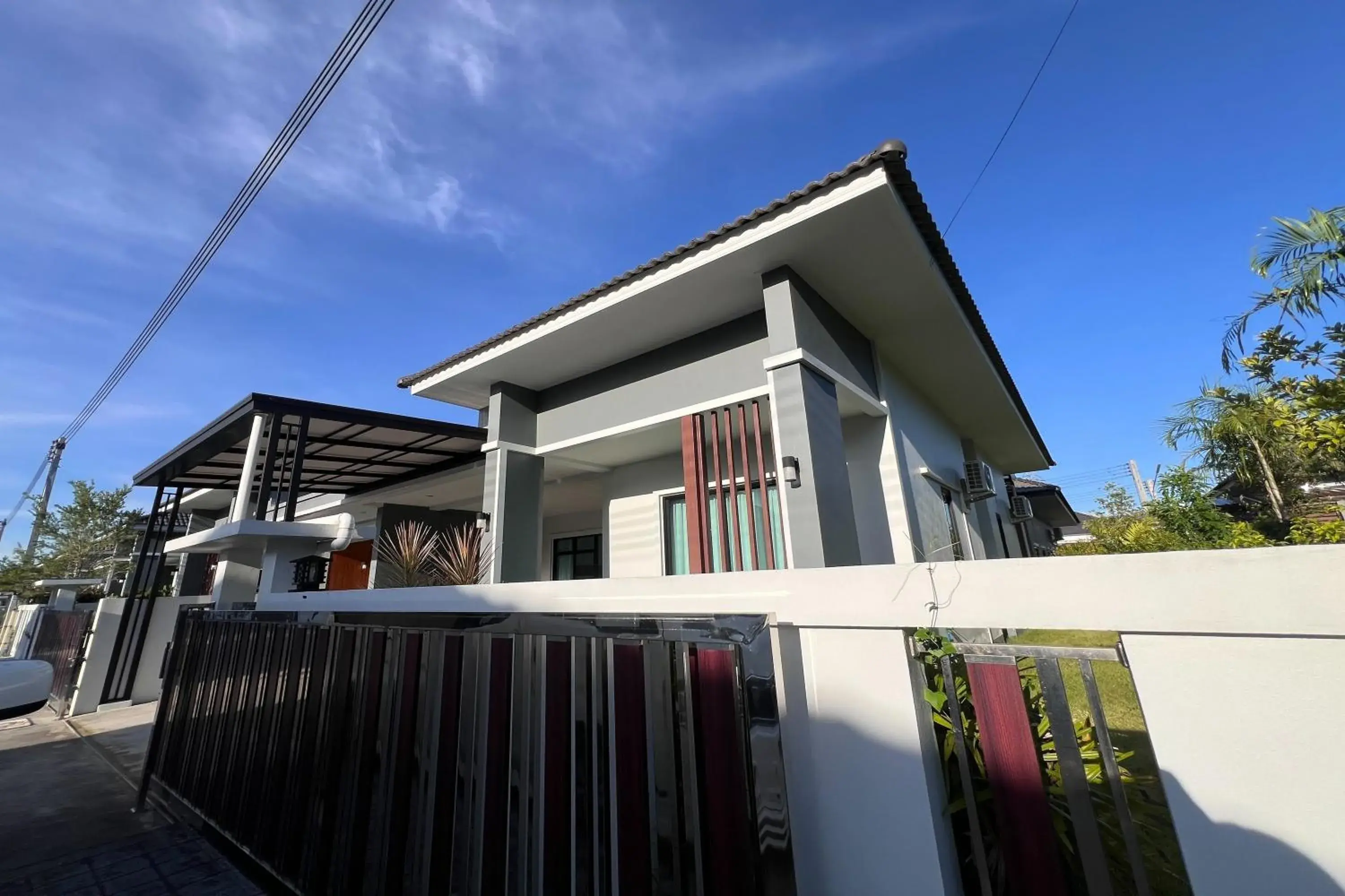 POOMe House POOMe House