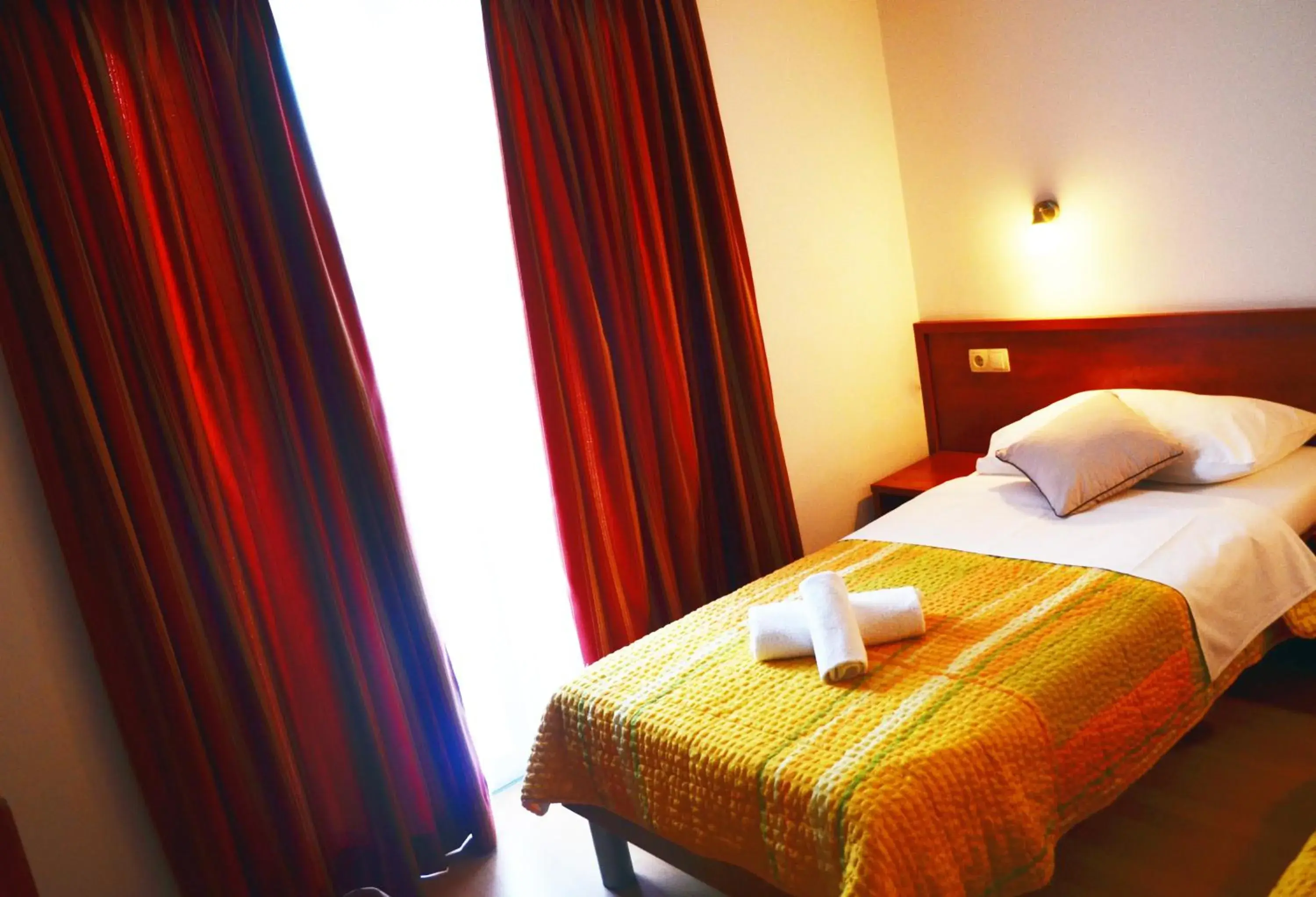 Single Room with Balcony - single occupancy in Hotel Quattro Medjugorje Single Room with Balcony - single occupancy in Hotel Quattro Medjugorje