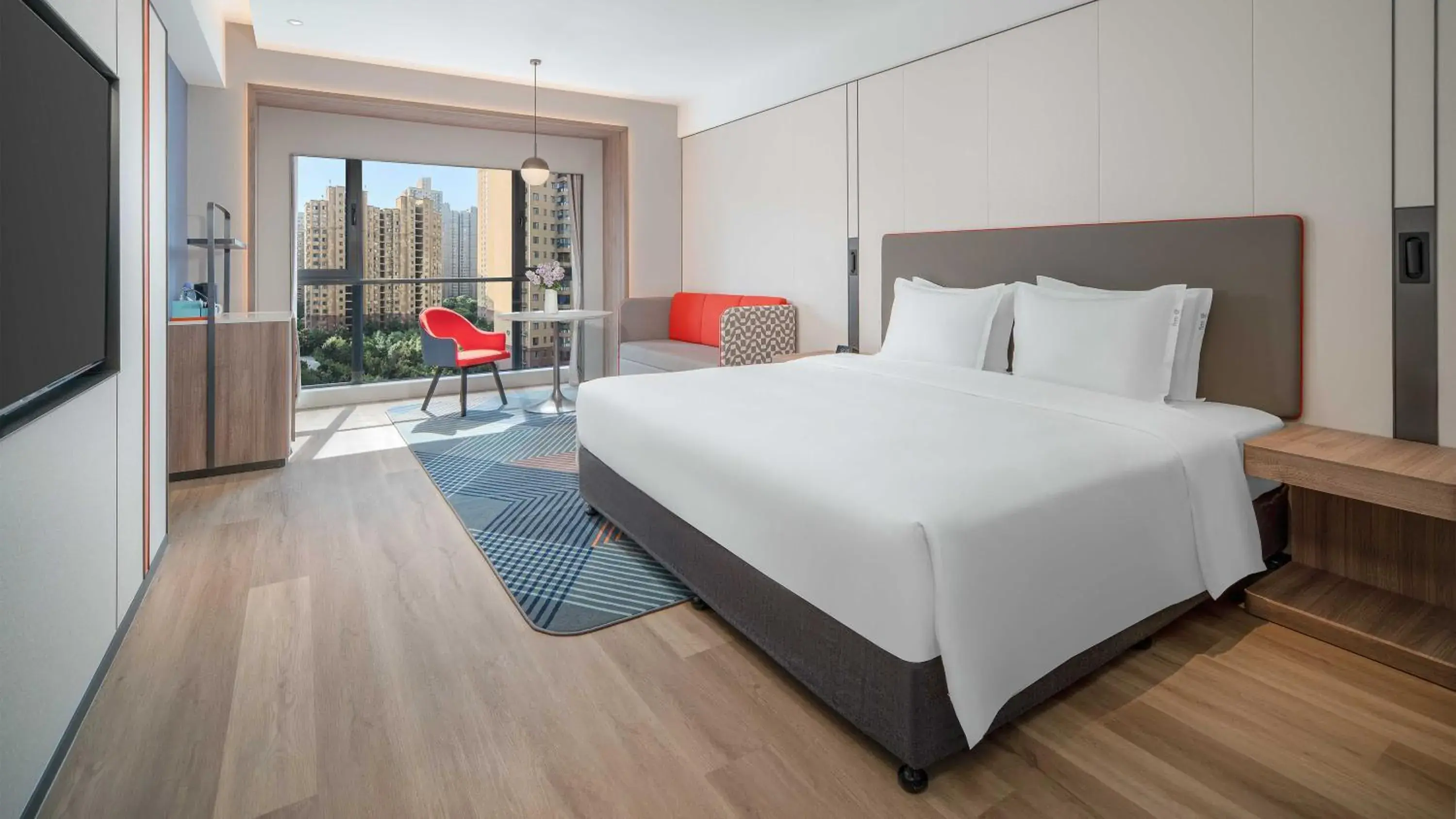 Standard King Room in Holiday Inn Express Xi'an Fengdong by IHG Standard King Room in Holiday Inn Express Xi'an Fengdong by IHG