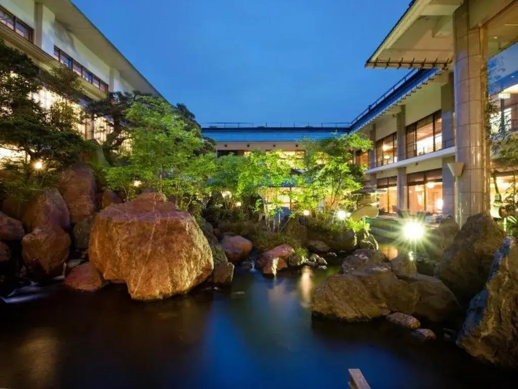 Shiratamano Yu Senkei Shiratamano Yu Senkei