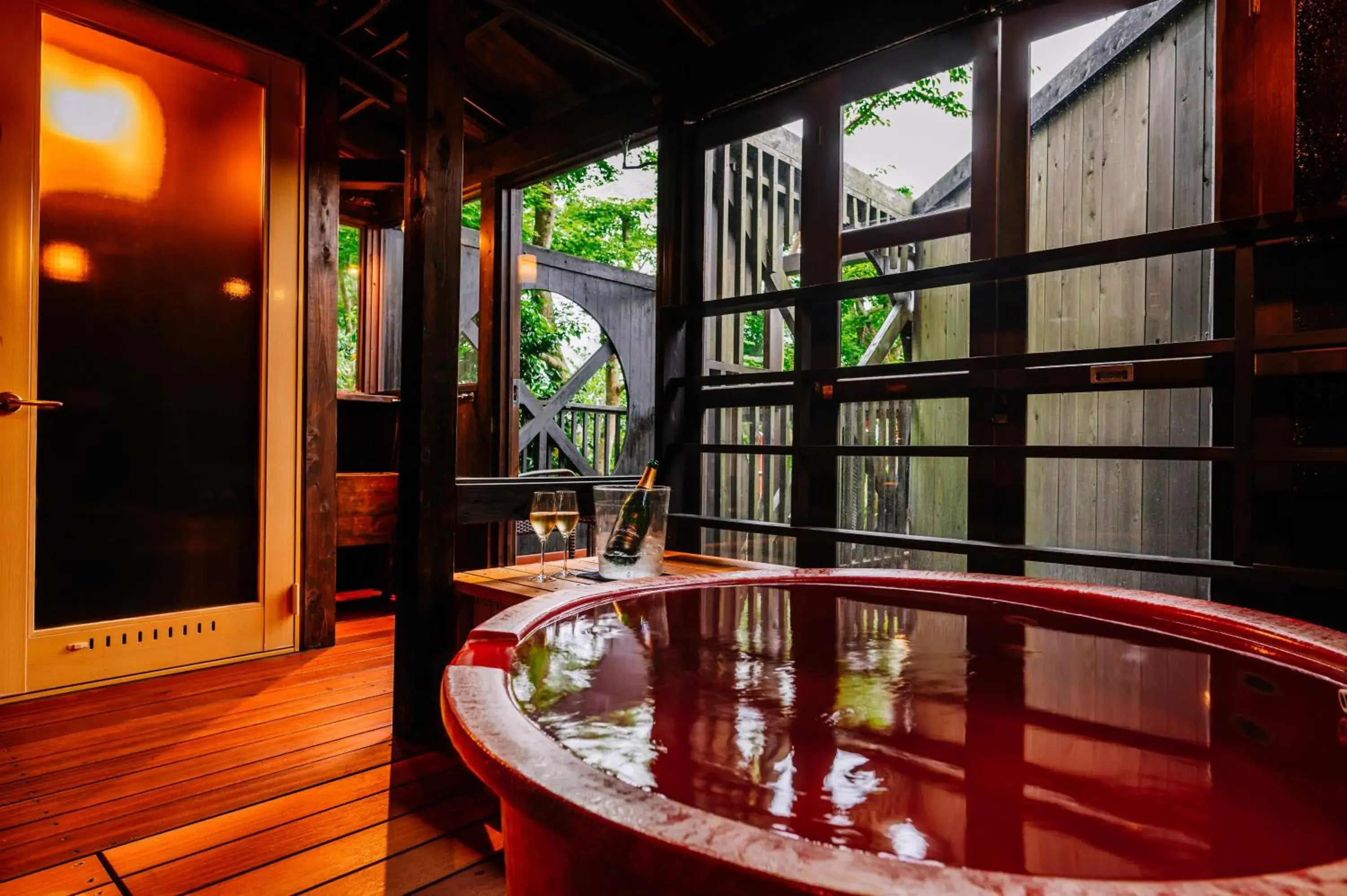 Superior Twin Room in Hakone Fontaine Bleau Sengokutei Superior Twin Room in Hakone Fontaine Bleau Sengokutei