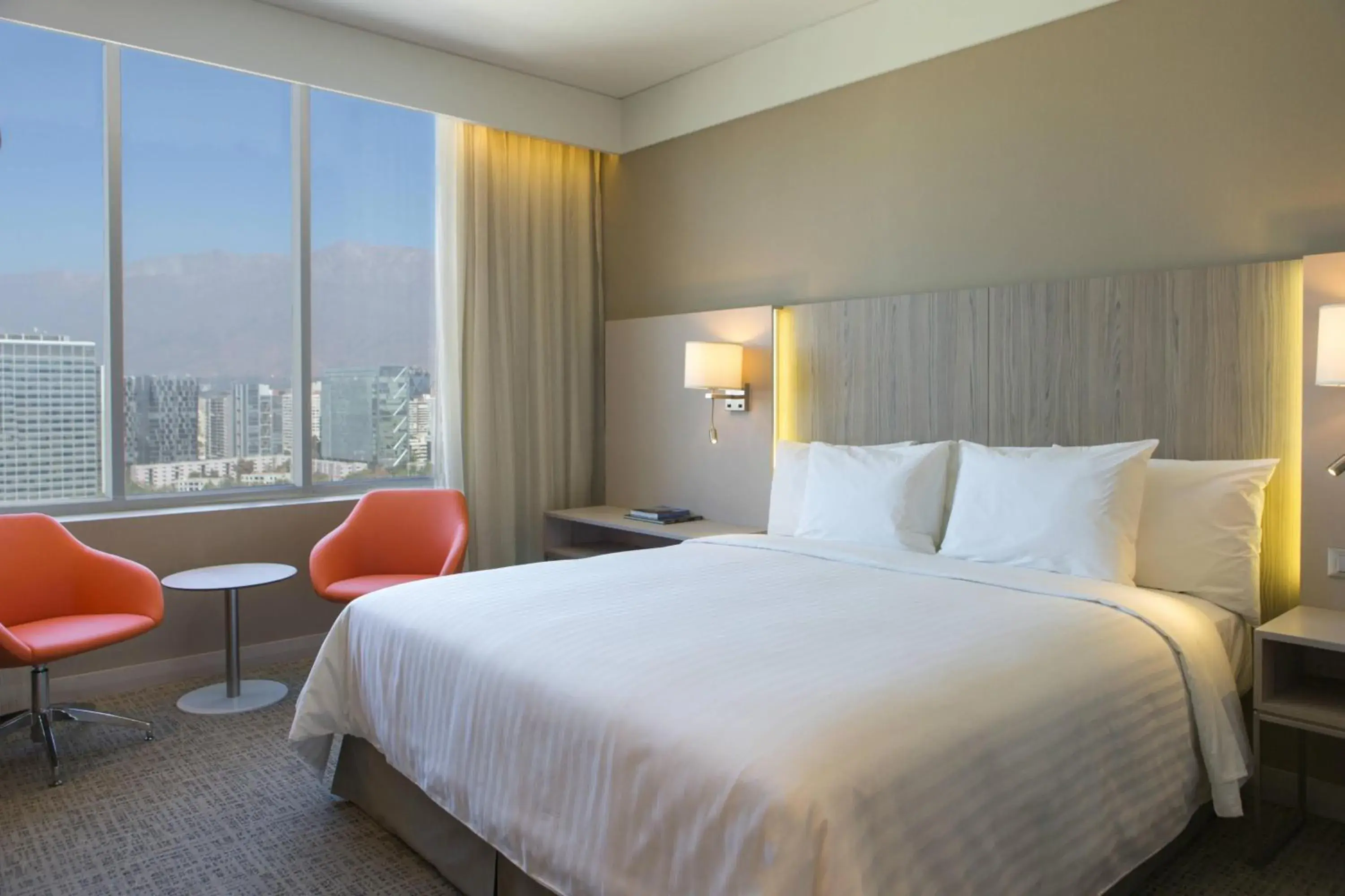 King Room with City View in Courtyard by Marriott Santiago Las Condes King Room with City View in Courtyard by Marriott Santiago Las Condes