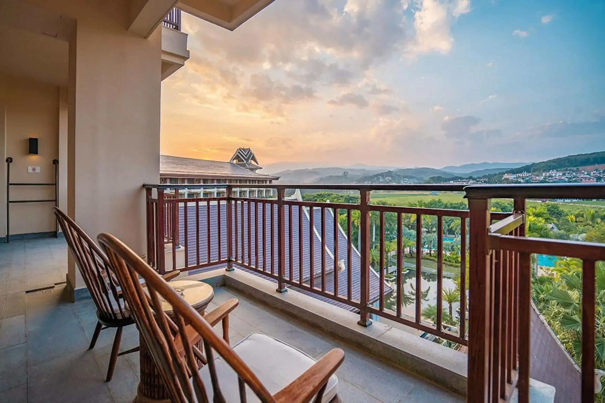 Sheraton Grand Xishuangbanna Hotel Sheraton Grand Xishuangbanna Hotel