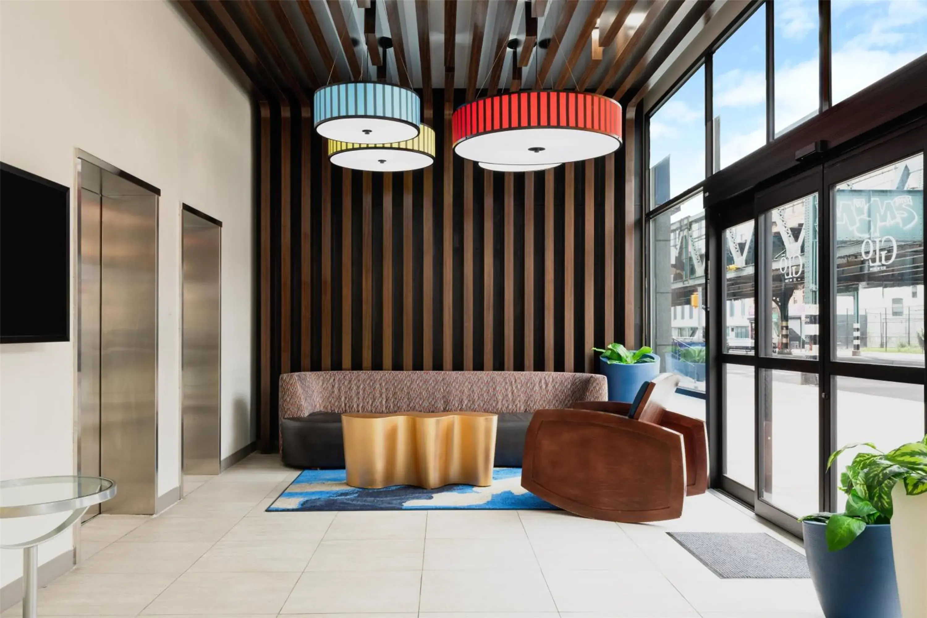 GLō Best Western Bronx NYC GLō Best Western Bronx NYC