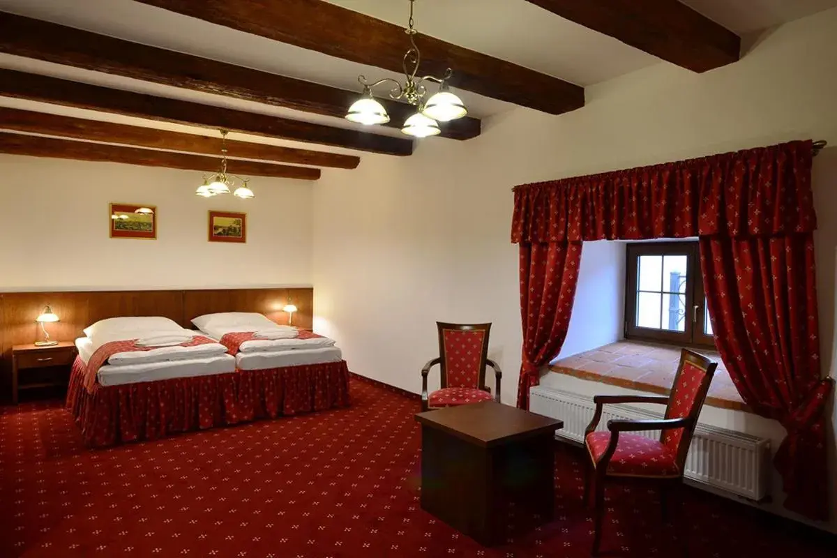 Superior Triple Room in Hotel Malý Pivovar Superior Triple Room in Hotel Malý Pivovar