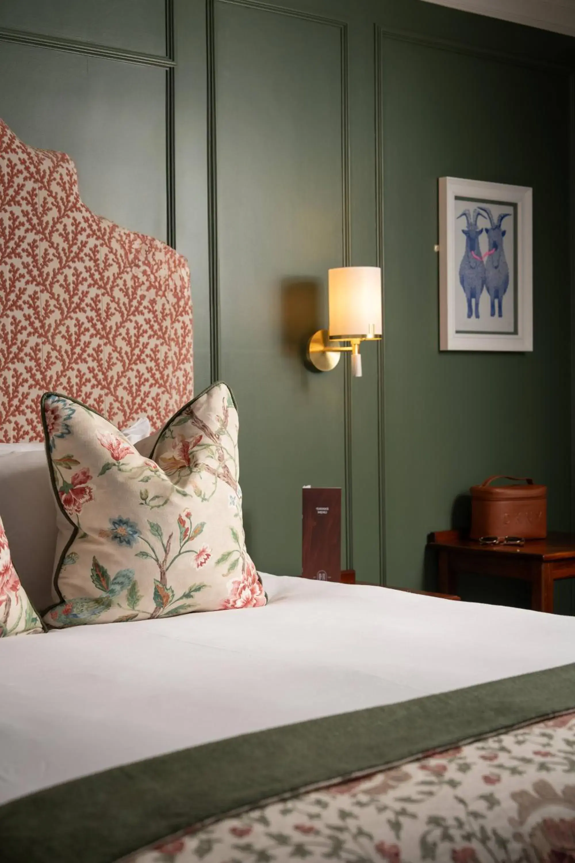 Triple Room in The Harbourview Hotel Triple Room in The Harbourview Hotel