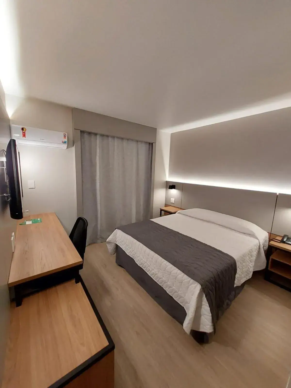 Mogano Business Hotel- ELETROPOSTO Mogano Business Hotel- ELETROPOSTO