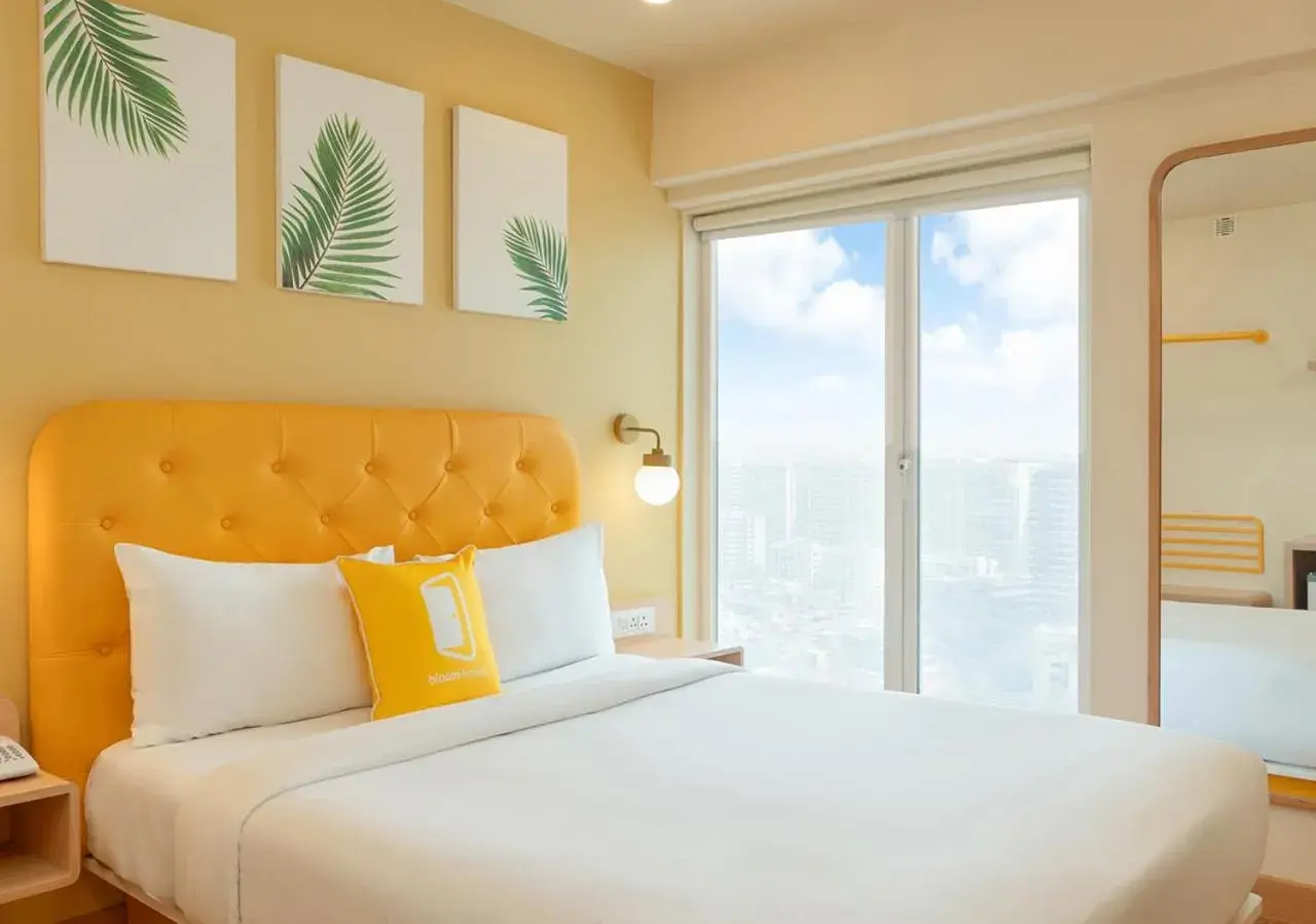 Standard Queen Room in Bloom Hotel Saki Vihar Powai Standard Queen Room in Bloom Hotel Saki Vihar Powai