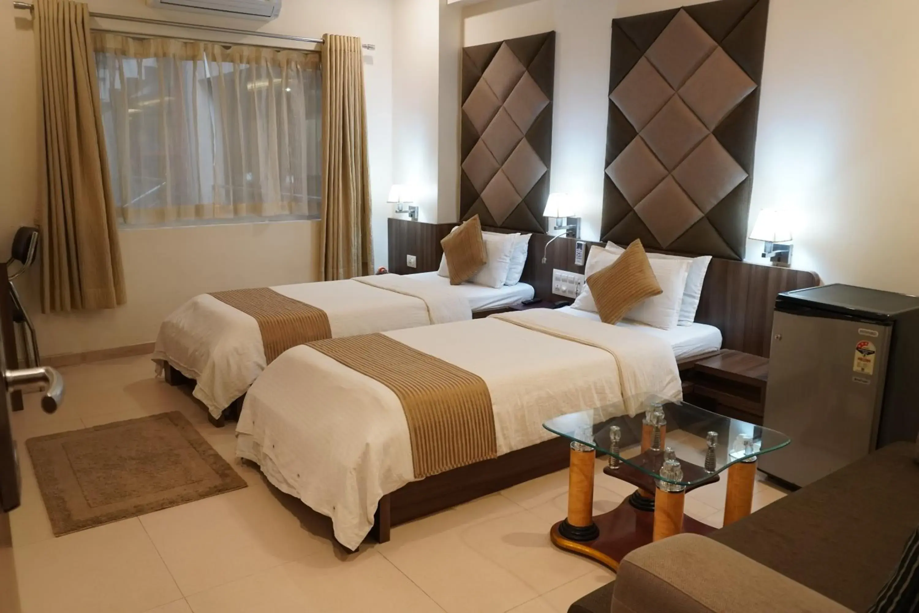 Club Double or Twin Room - single occupancy in Hotel The Evergrand Palace Club Double or Twin Room - single occupancy in Hotel The Evergrand Palace