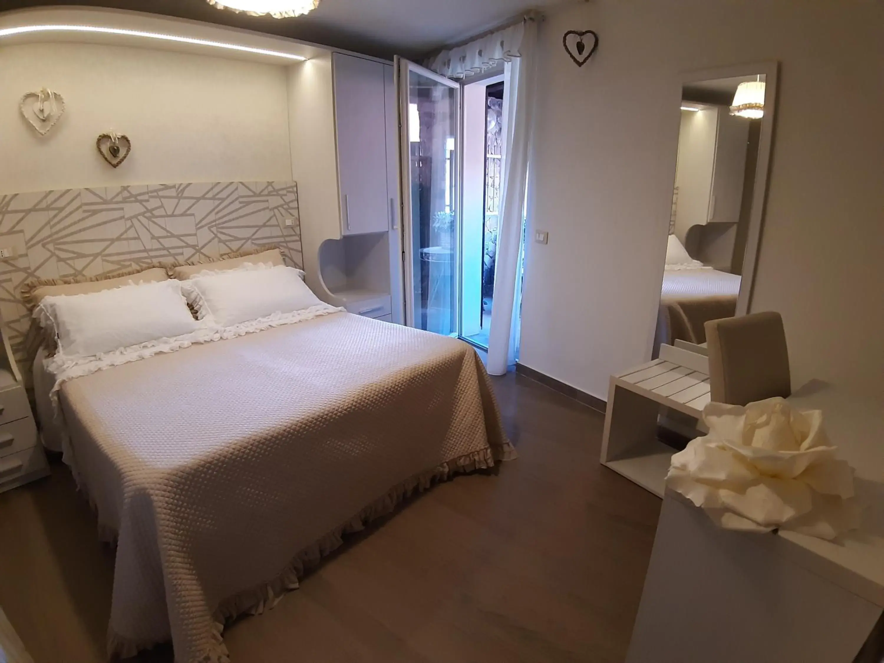 Deluxe Room in Dreams Guest House Deluxe Room in Dreams Guest House