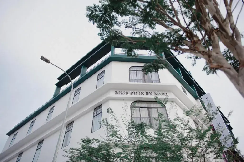 Bilik-Bilik by MUO Bilik-Bilik by MUO