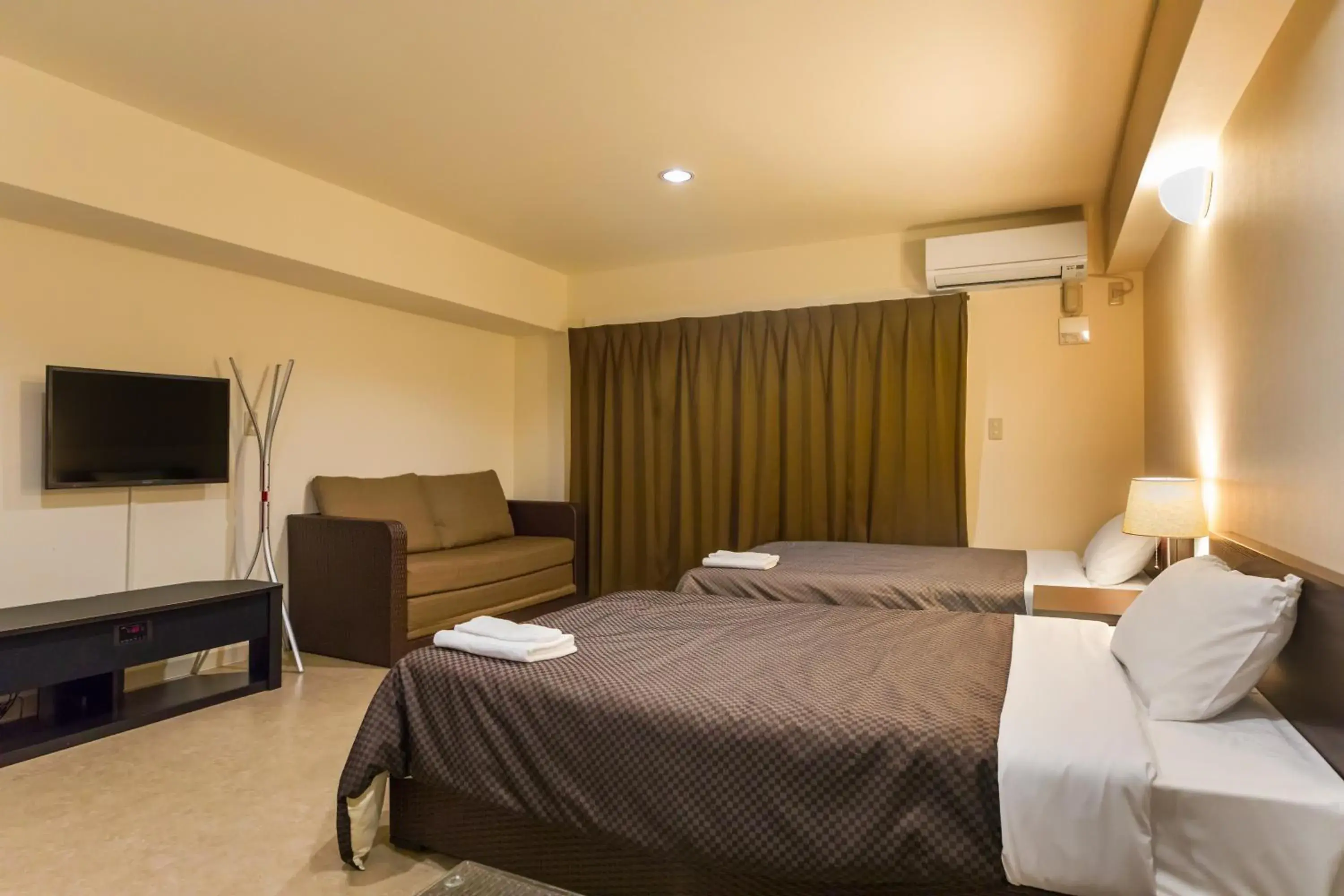 Room Selected at Check-In with No View Special Promotion in Condominium Hotel Monpa Room Selected at Check-In with No View Special Promotion in Condominium Hotel Monpa