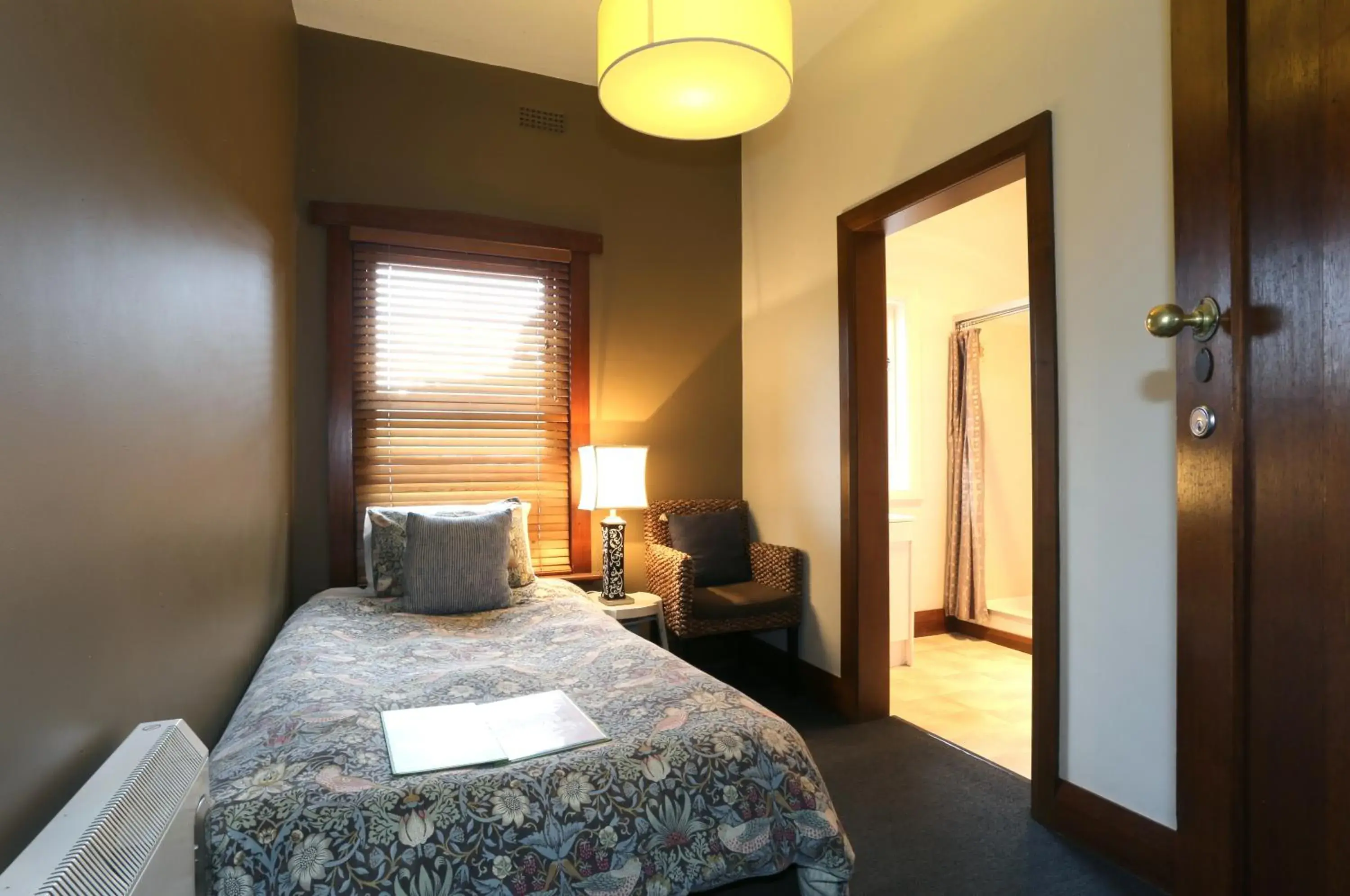 Standard Single Room in Kermandie Hotel Standard Single Room in Kermandie Hotel