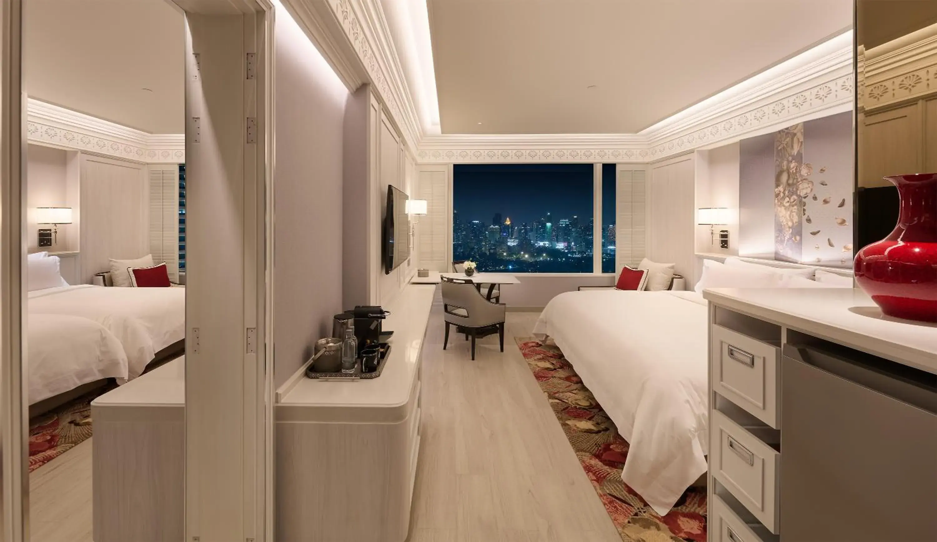 Premium Connecting in Grande Centre Point Lumphini Bangkok Premium Connecting in Grande Centre Point Lumphini Bangkok