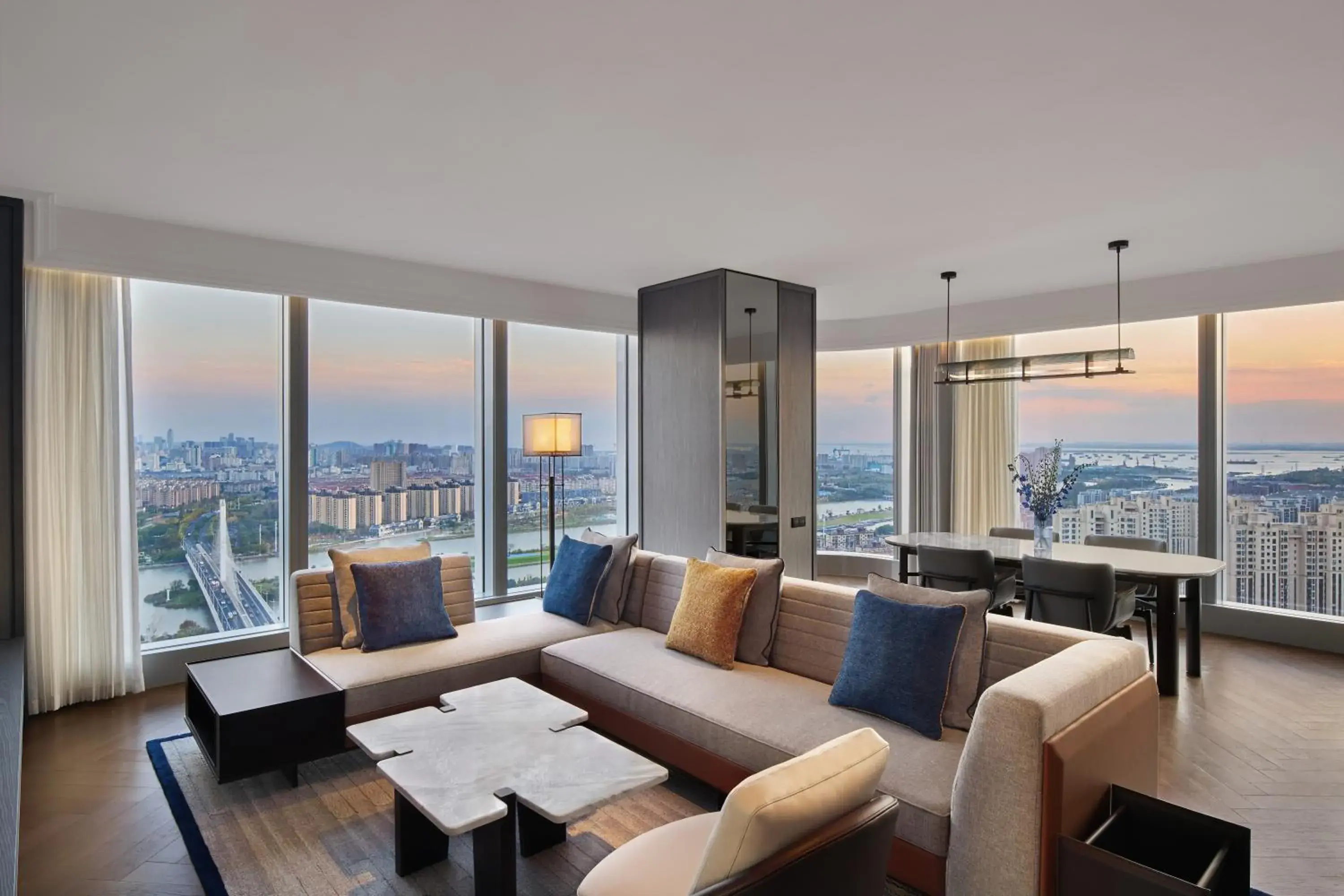 Executive River View Suite in Le Meridien Nantong Executive River View Suite in Le Meridien Nantong