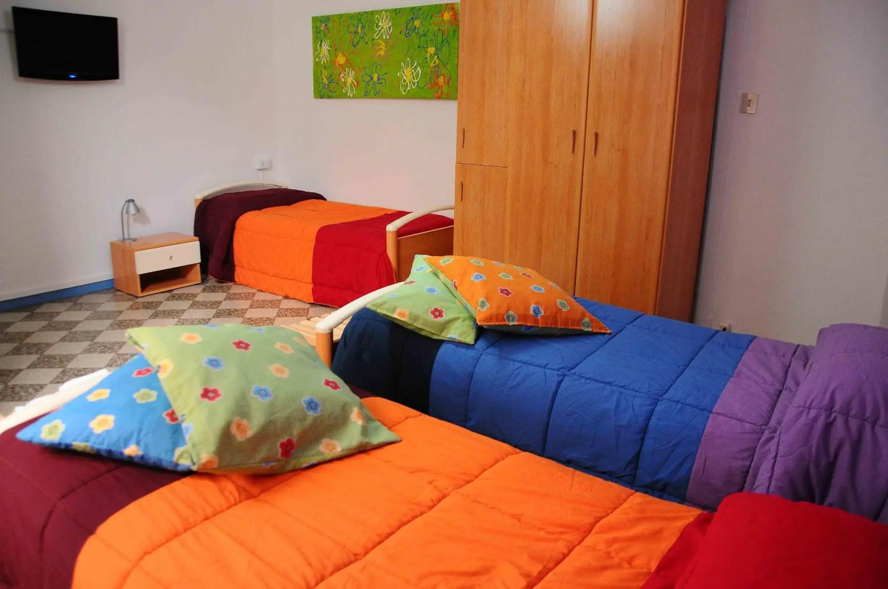 Triple Room with Private External Bathroom in B&B SoleLuna della Solidarietà Triple Room with Private External Bathroom in B&B SoleLuna della Solidarietà