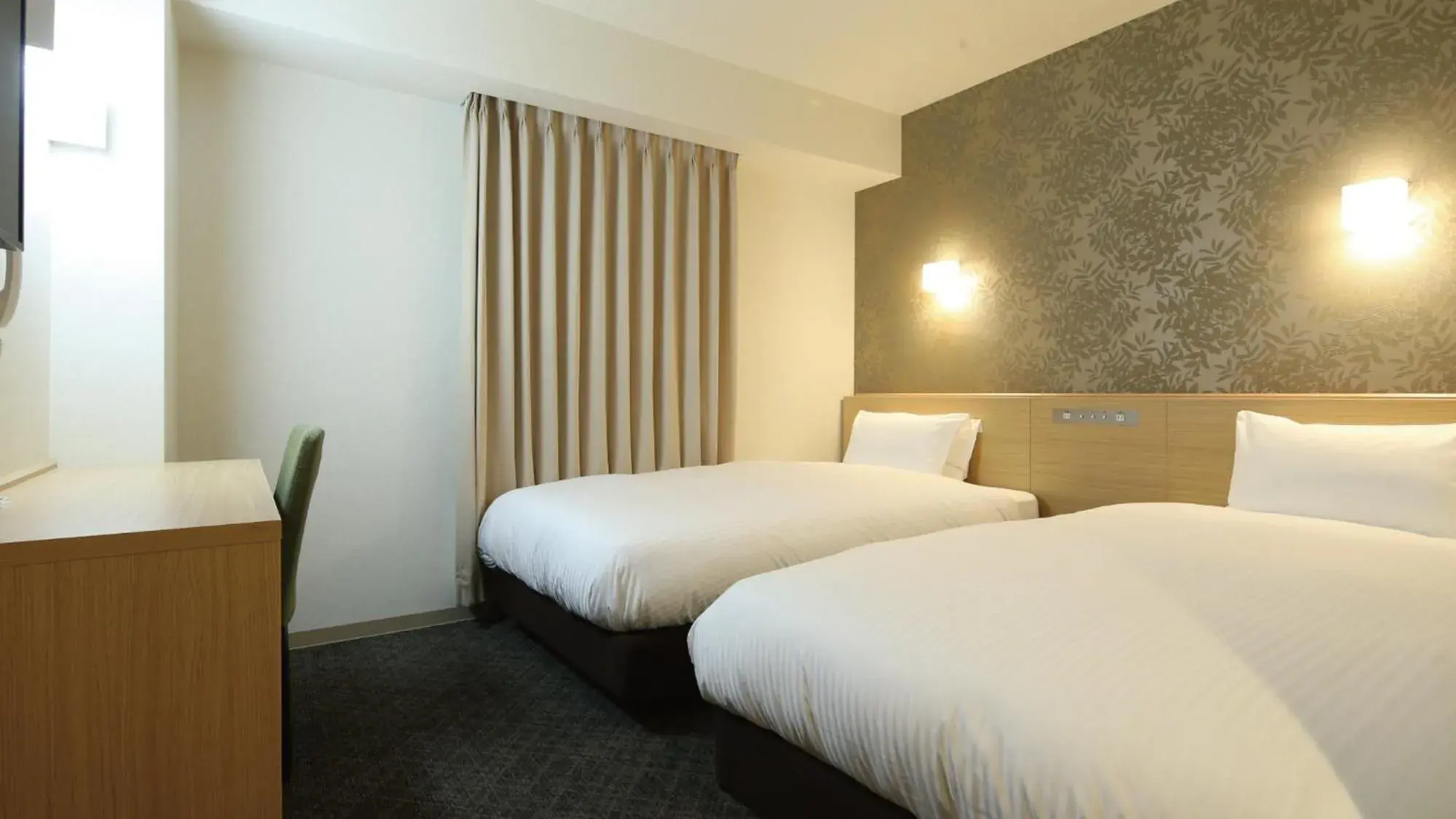 Twin A - single occupancy - Non-Smoking in AB Hotel Sakaihigashi Twin A - single occupancy - Non-Smoking in AB Hotel Sakaihigashi