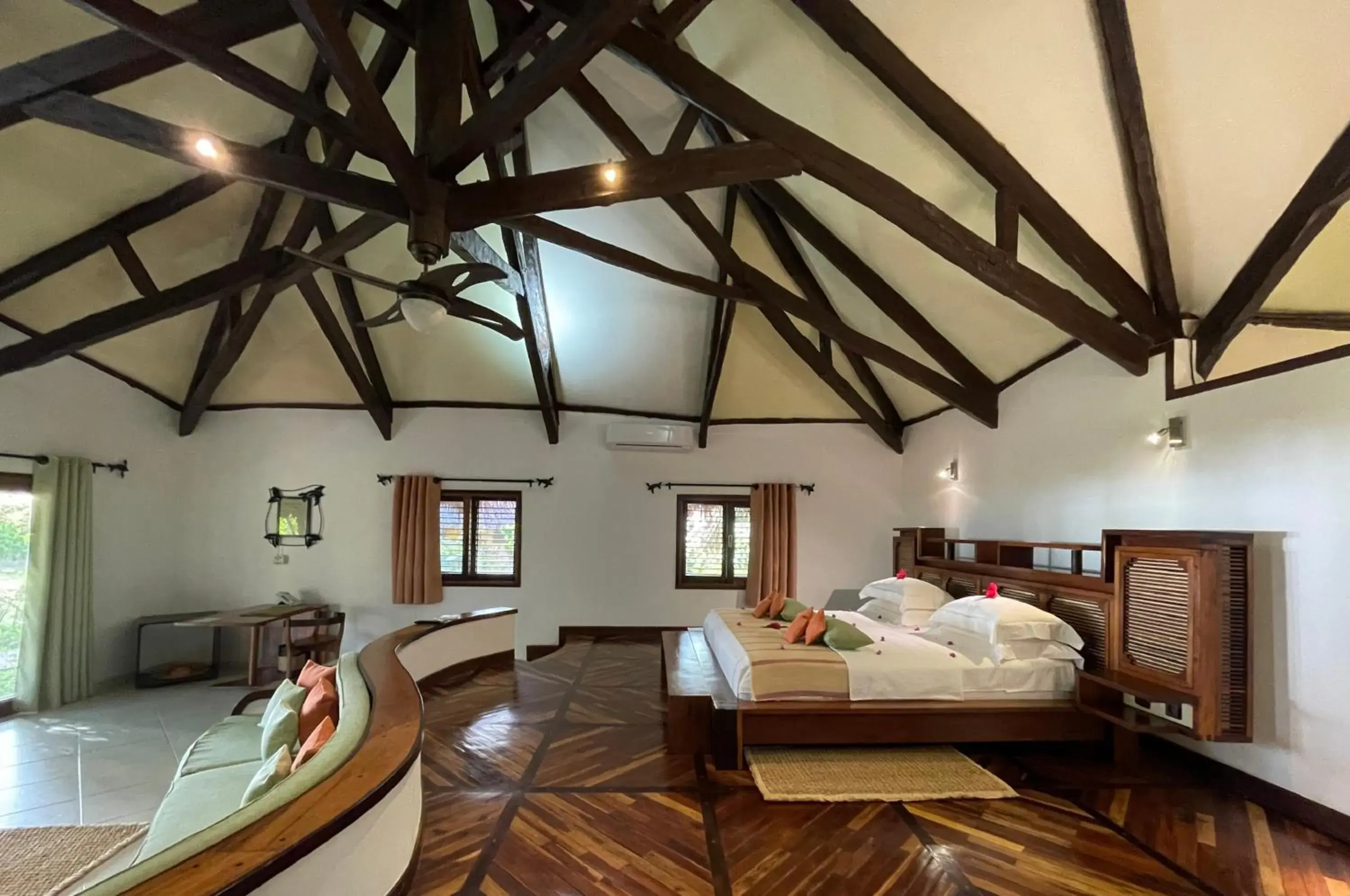 Bungalow with Sea View in Ravintsara Wellness Hotel Bungalow with Sea View in Ravintsara Wellness Hotel